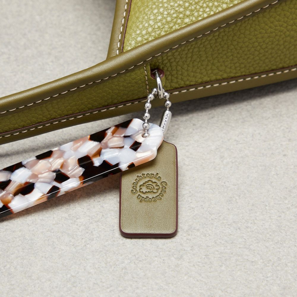 Coach Ergo Bag In Coachtopia Leather Olive Green