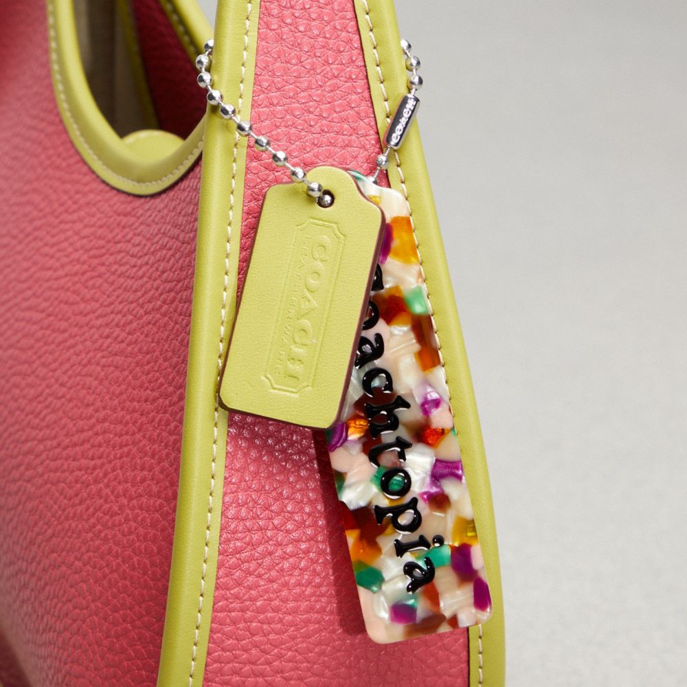 Coach Ergo Bag In Coachtopia Leather Strawberry Haze Lime Green