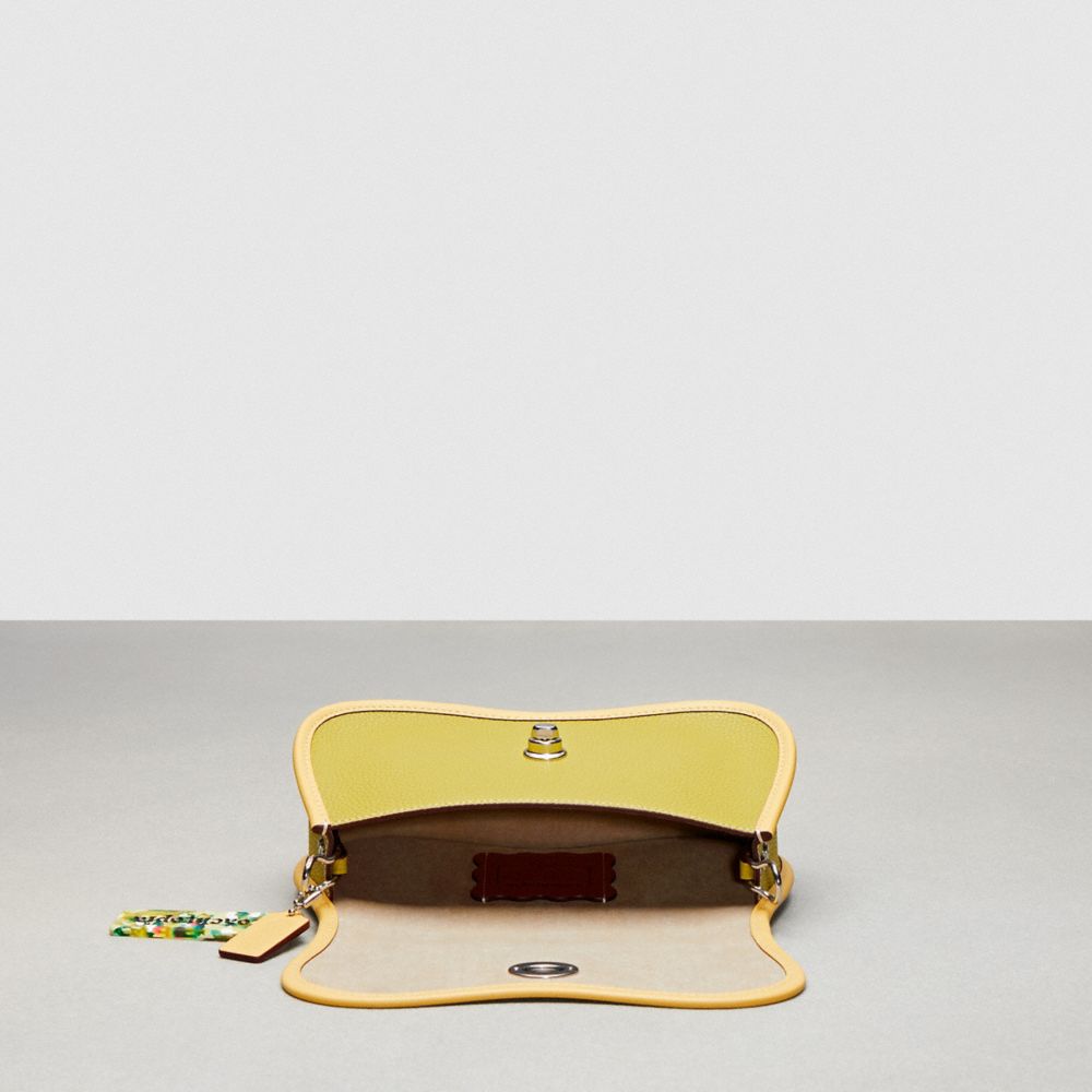 Coach Wavy Dinky Bag In Coachtopia Leather Lime Green Sunflower