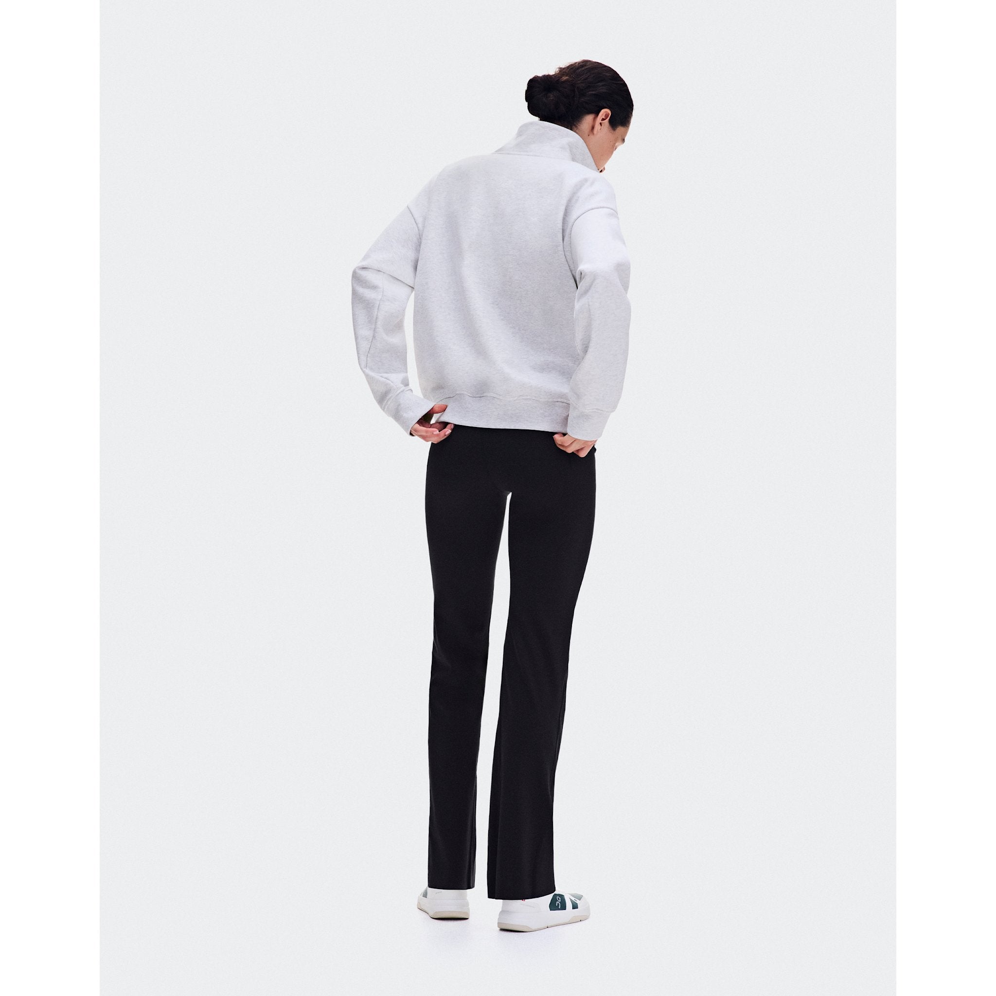 On Club Collective 1/4 Zip Crater