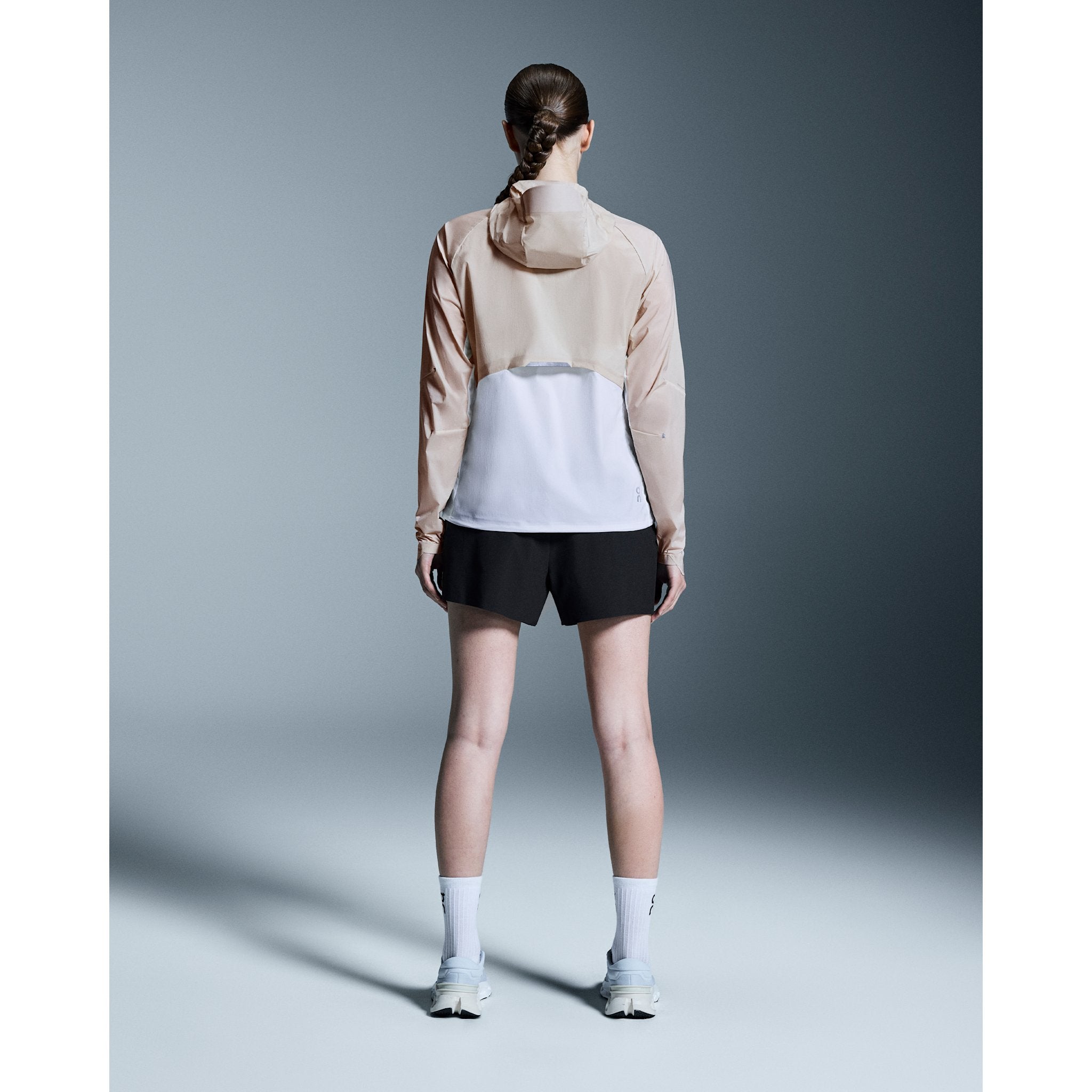 On Core Jacket Sand | White