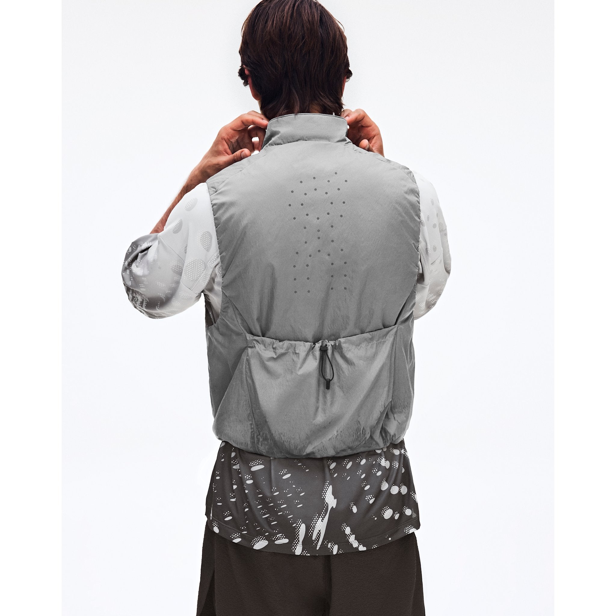 On Performance Volt Vest Glacier