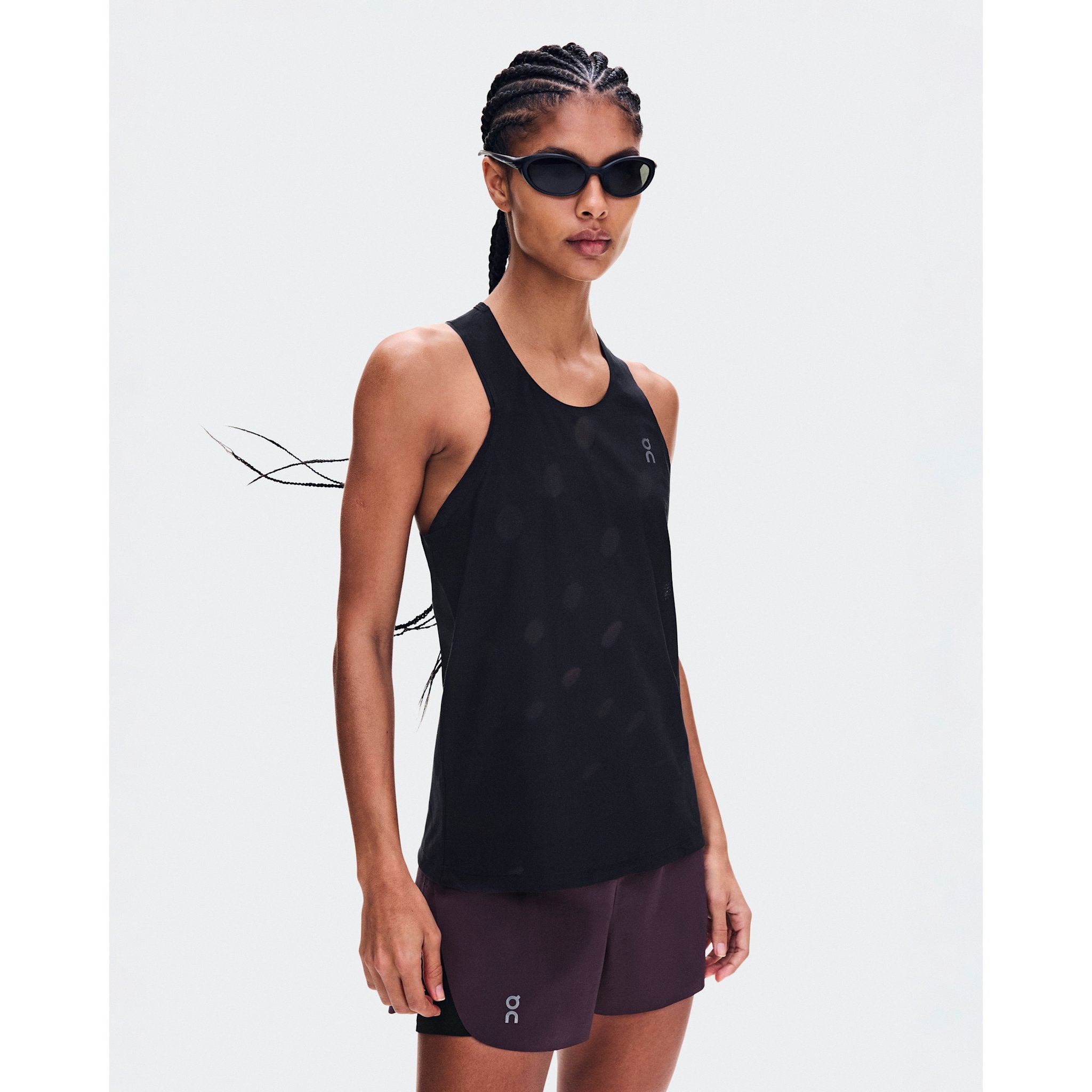 On Zero Tank Breathe Black