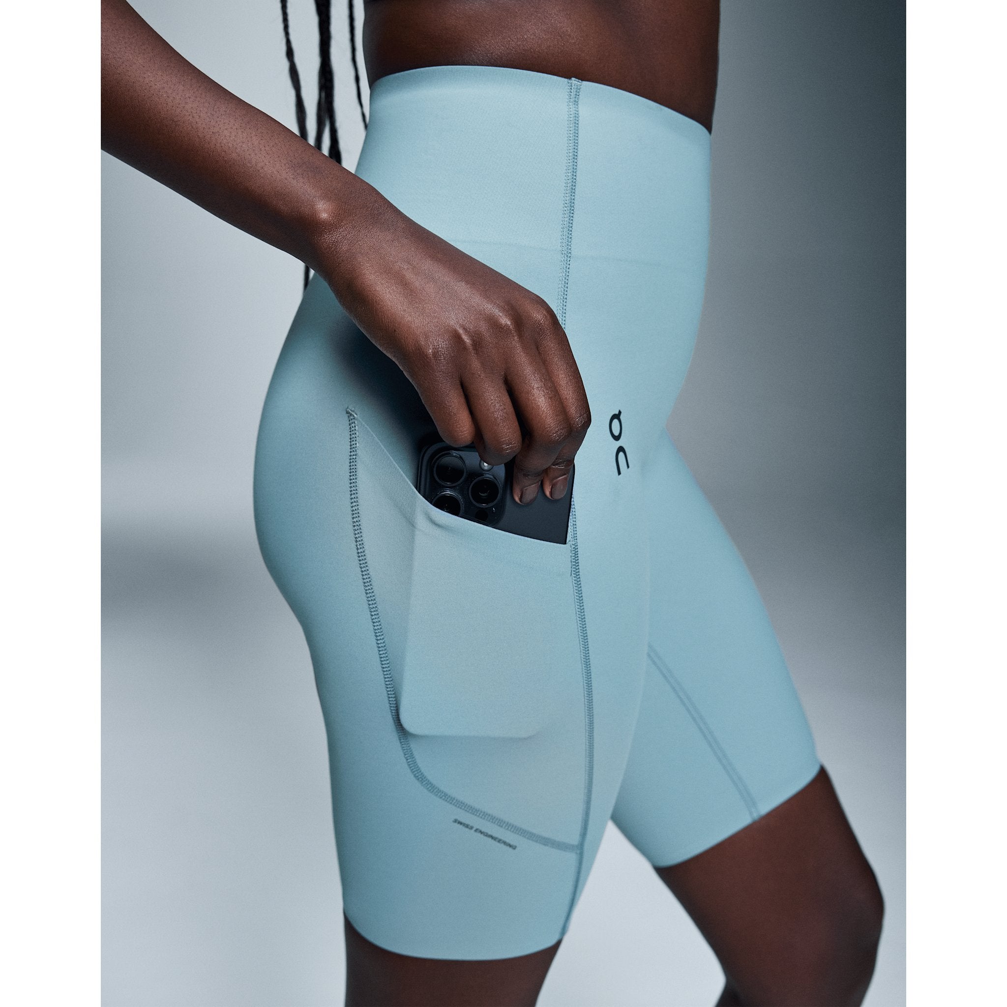 On Movement Tights Short Coast