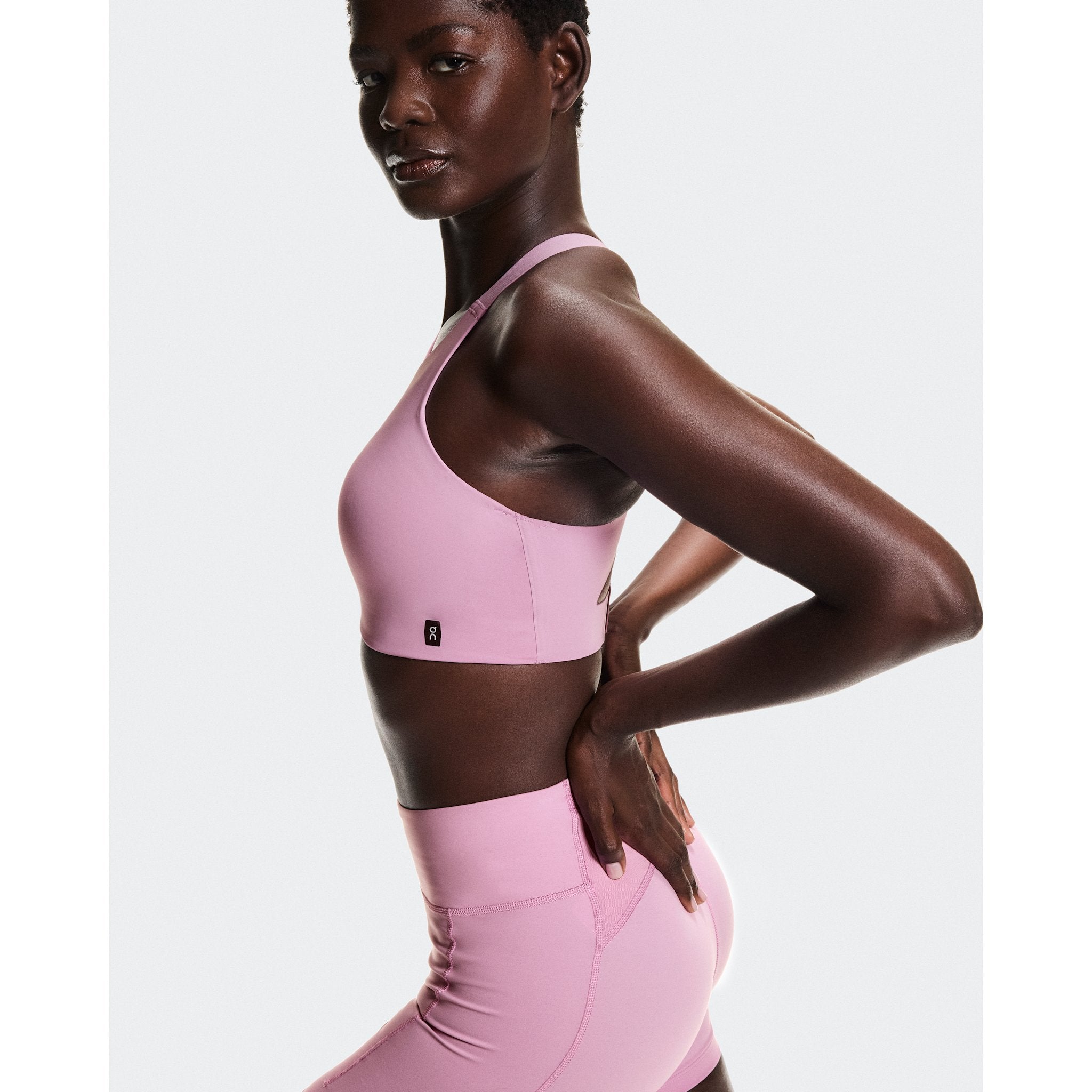 On Endurance Bra Sakura