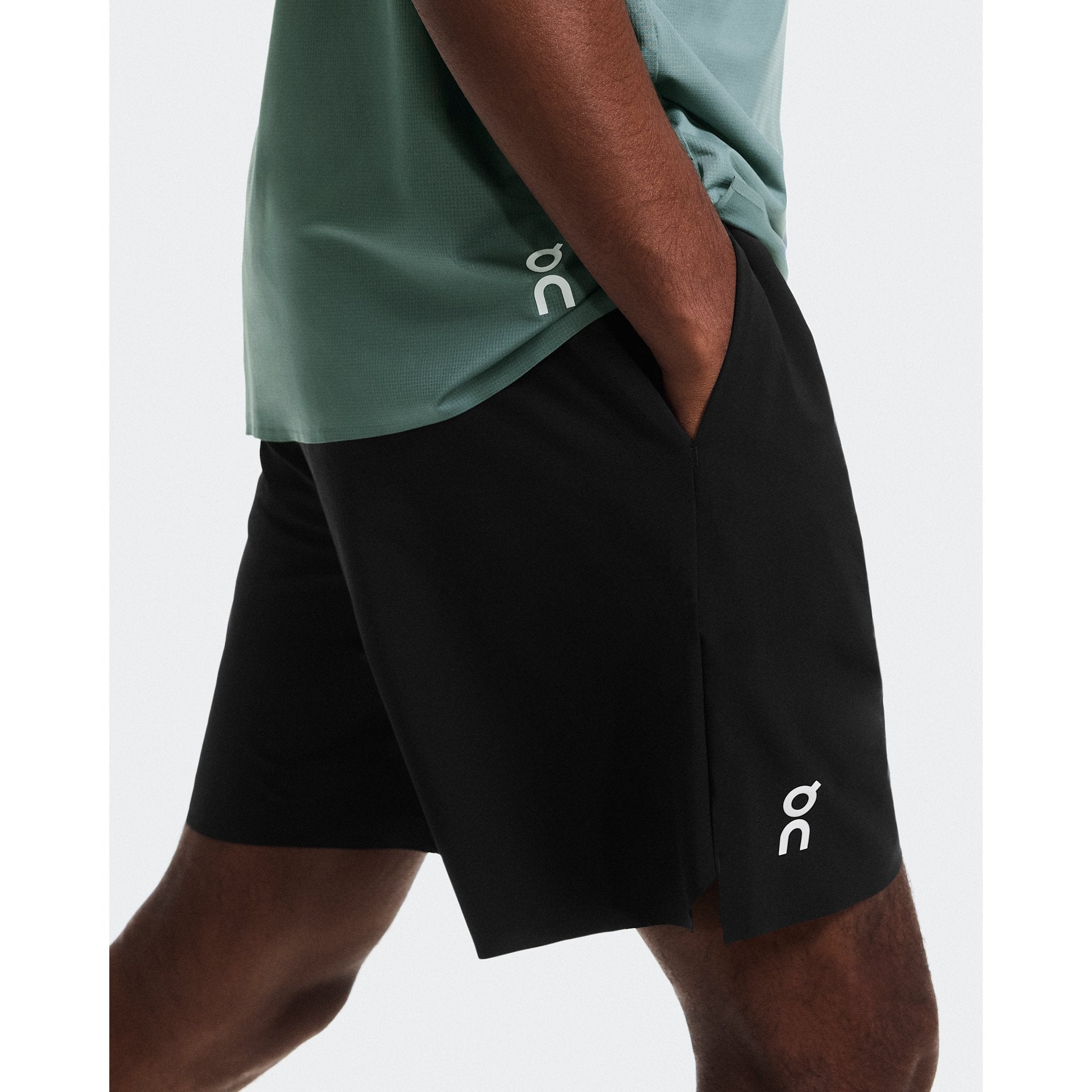 On 7" Court Shorts Black