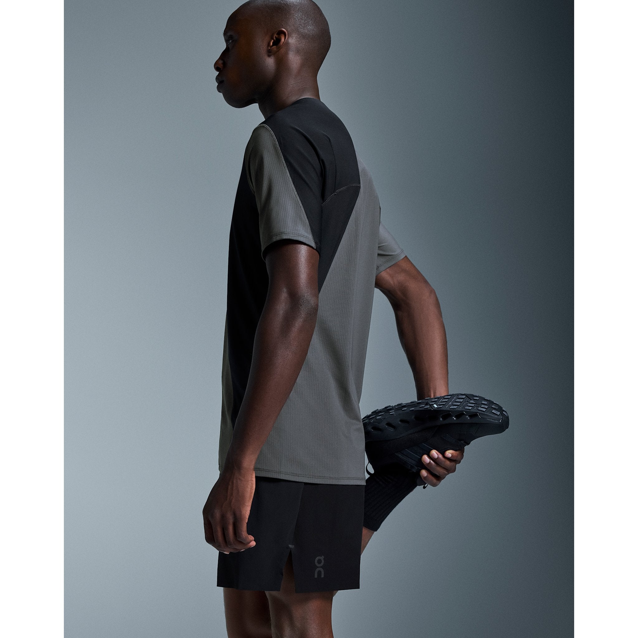 On Ultra Shorts Black | Black