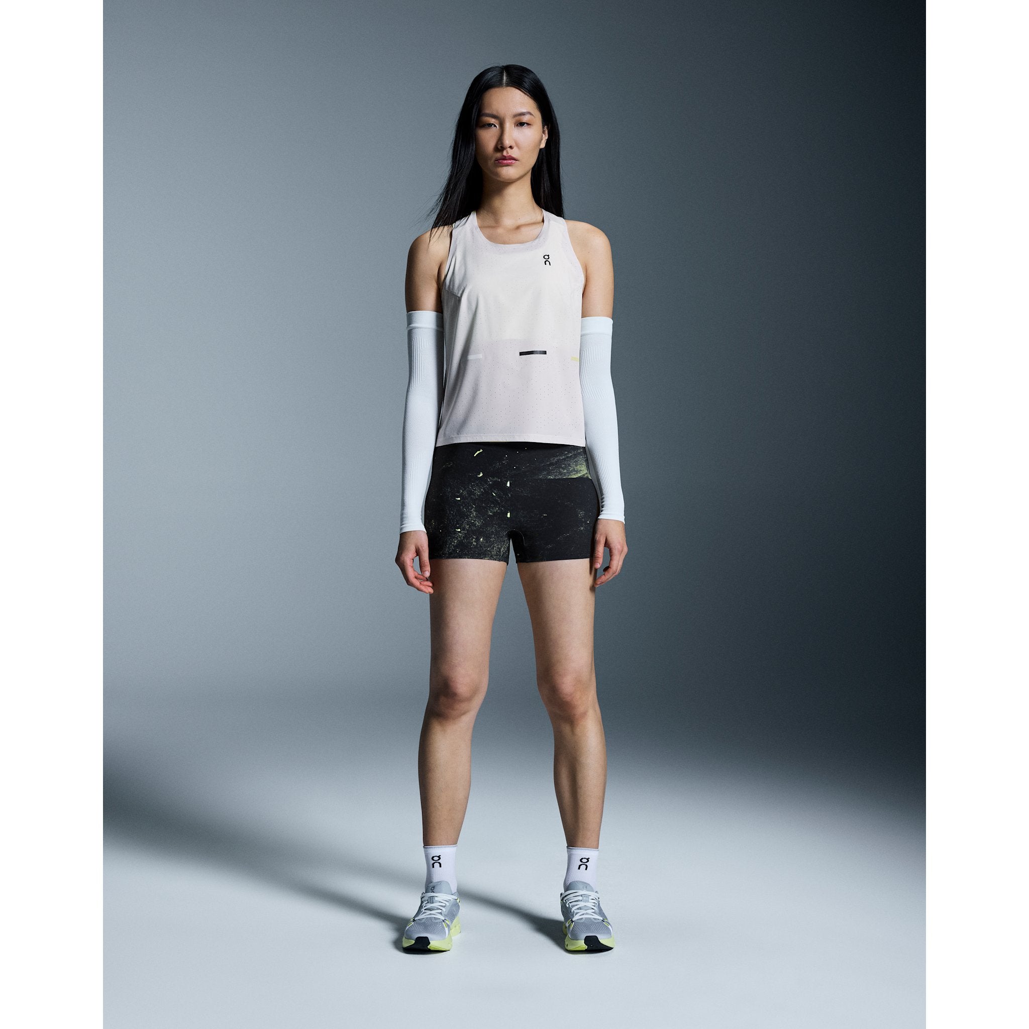 On Race Singlet Silver