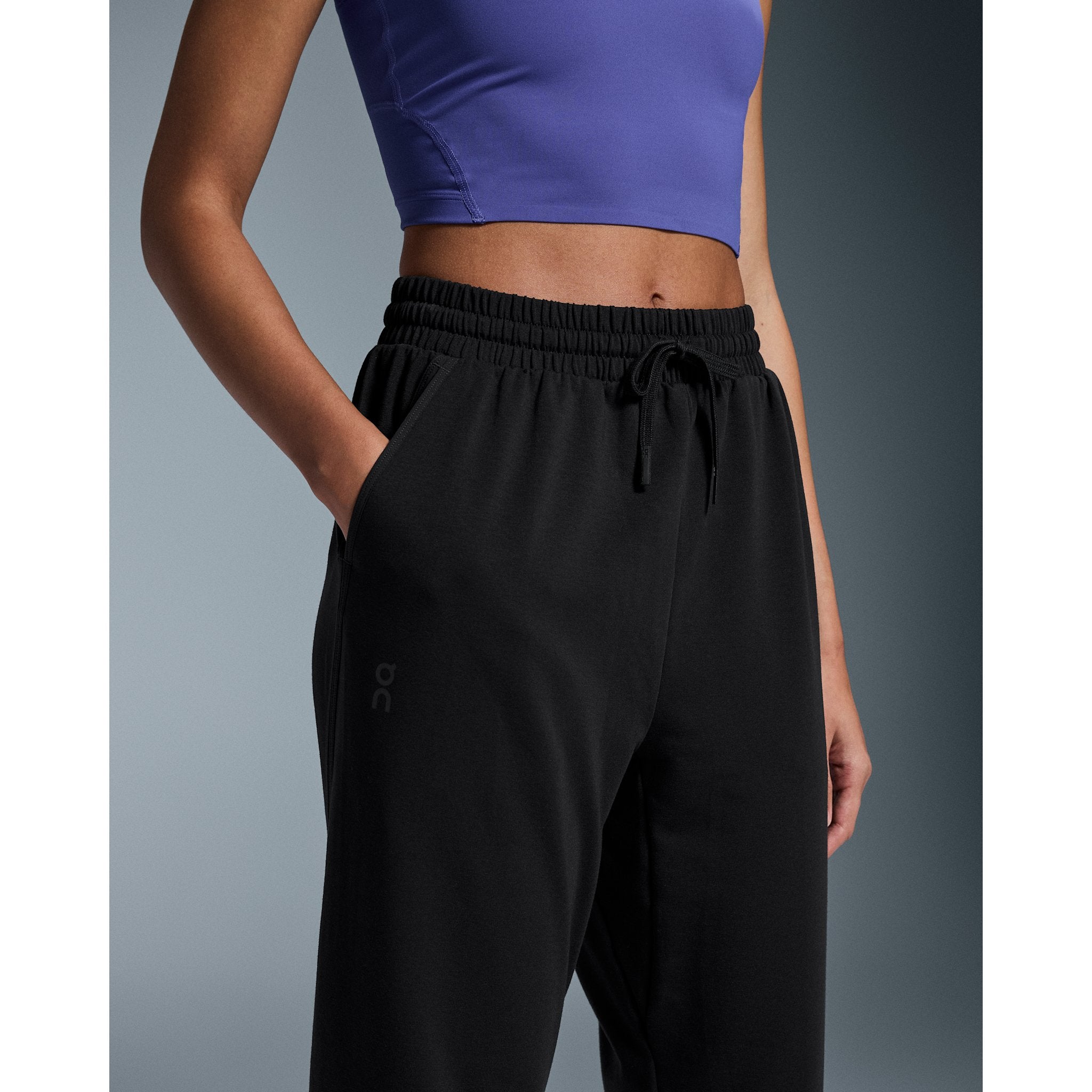 On Studio Joggers Black