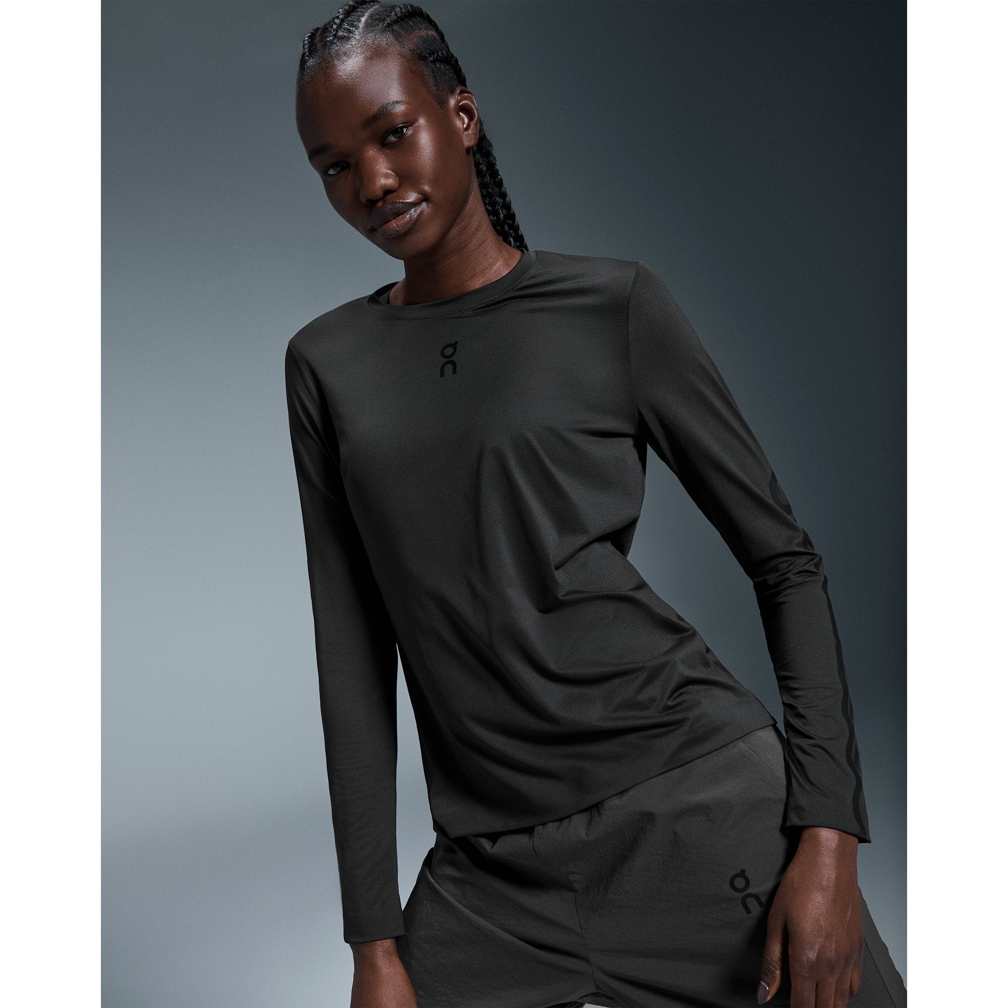 On Core Long-T IKON Black