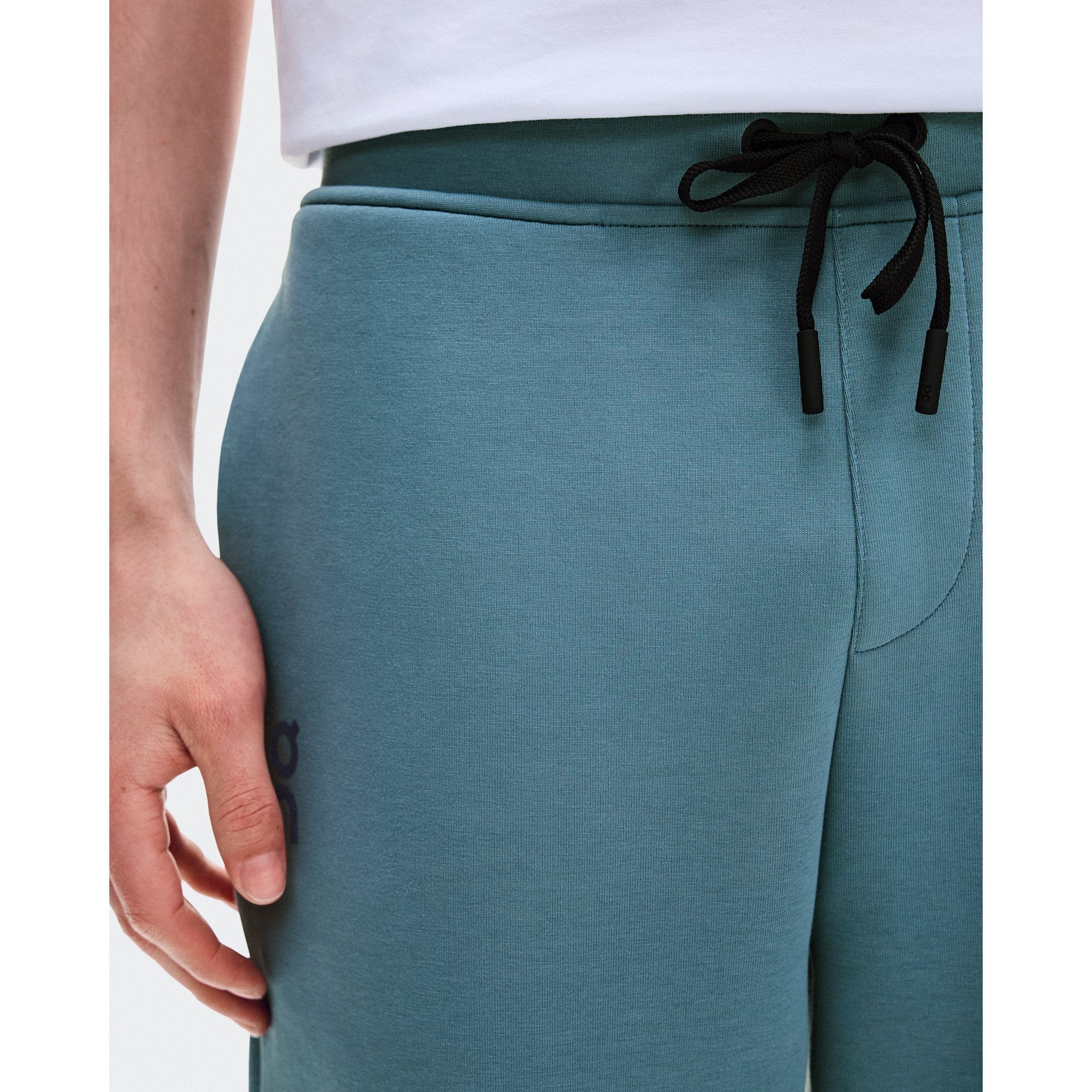 On Focus Tech Sweatpants Agave