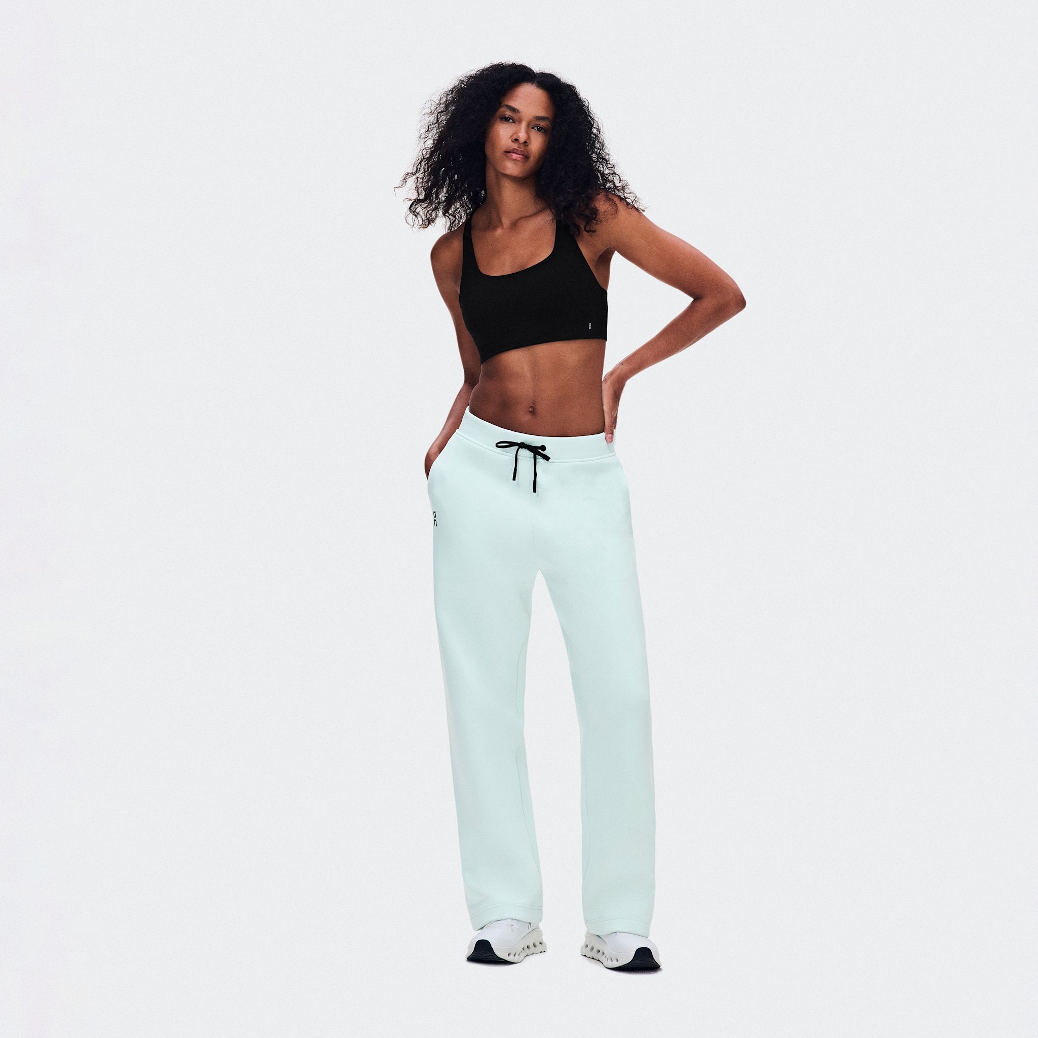 On Focus Tech Sweatpants Flurry