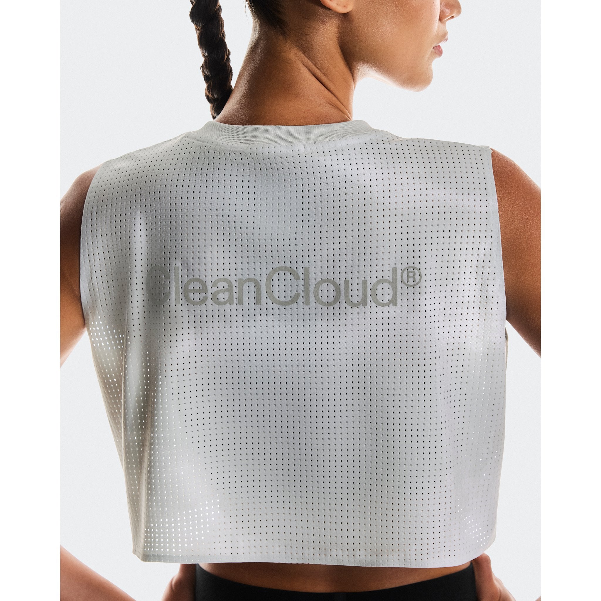 On Pace Tank Glacier | White