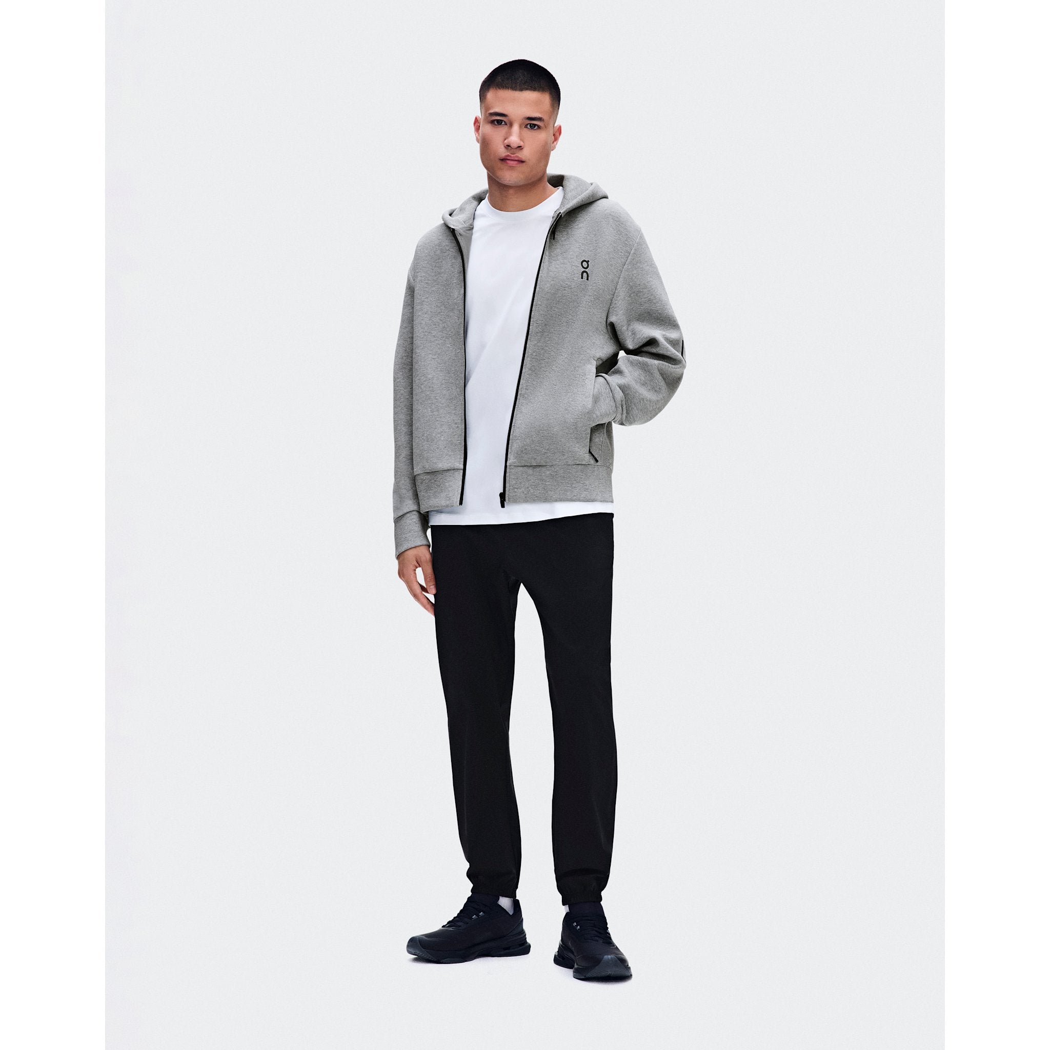 On Focus Tech Zip Hoodie Basalt