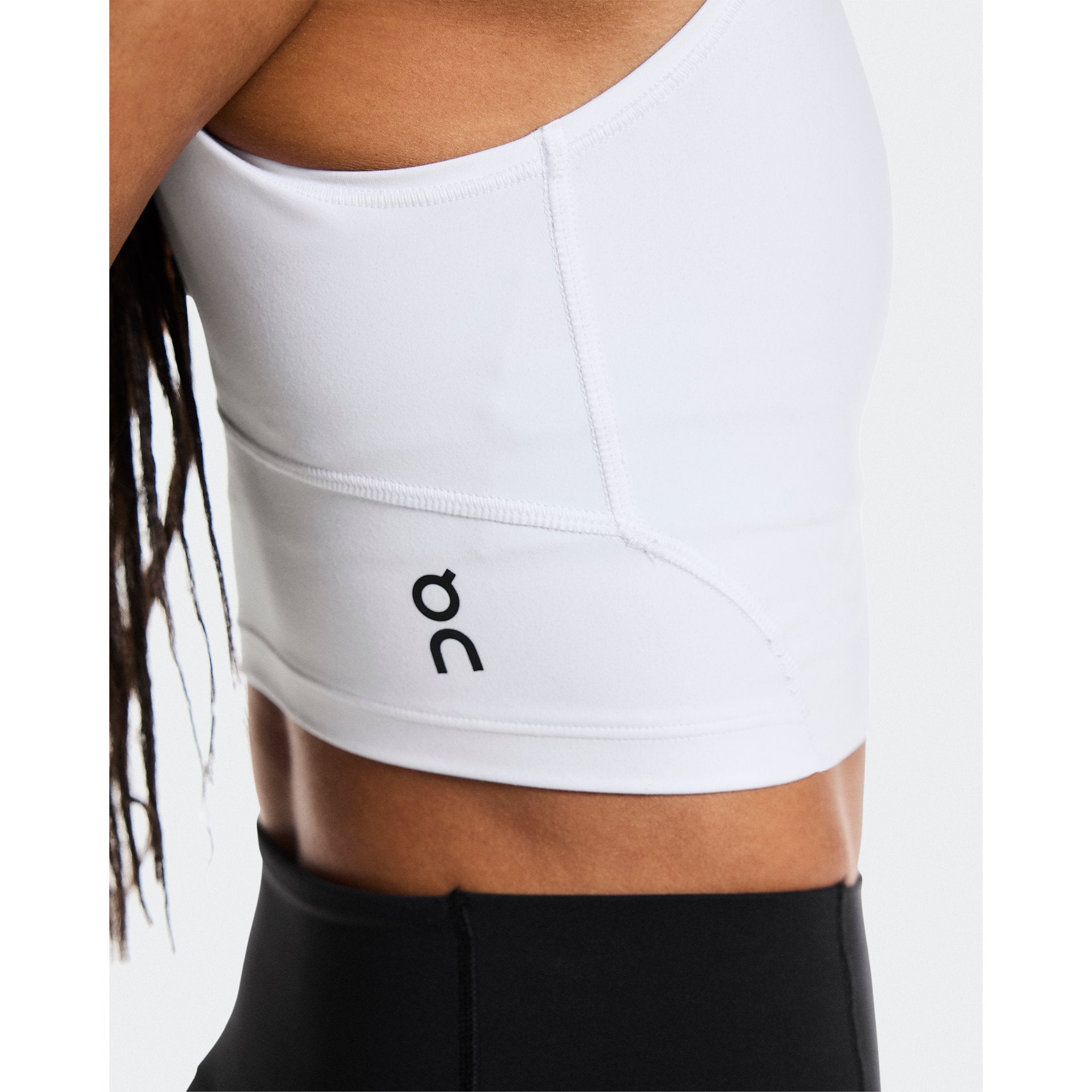 On Studio Crop White