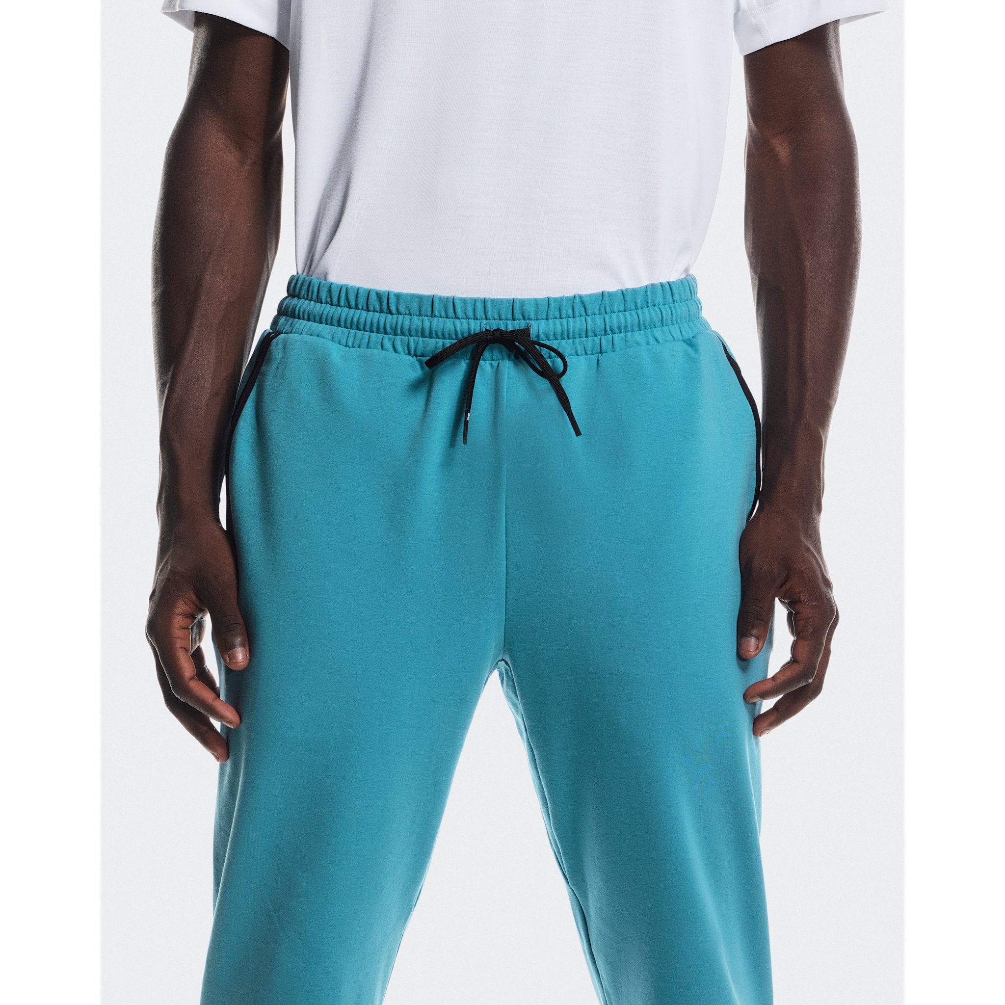On Studio Joggers Niagara