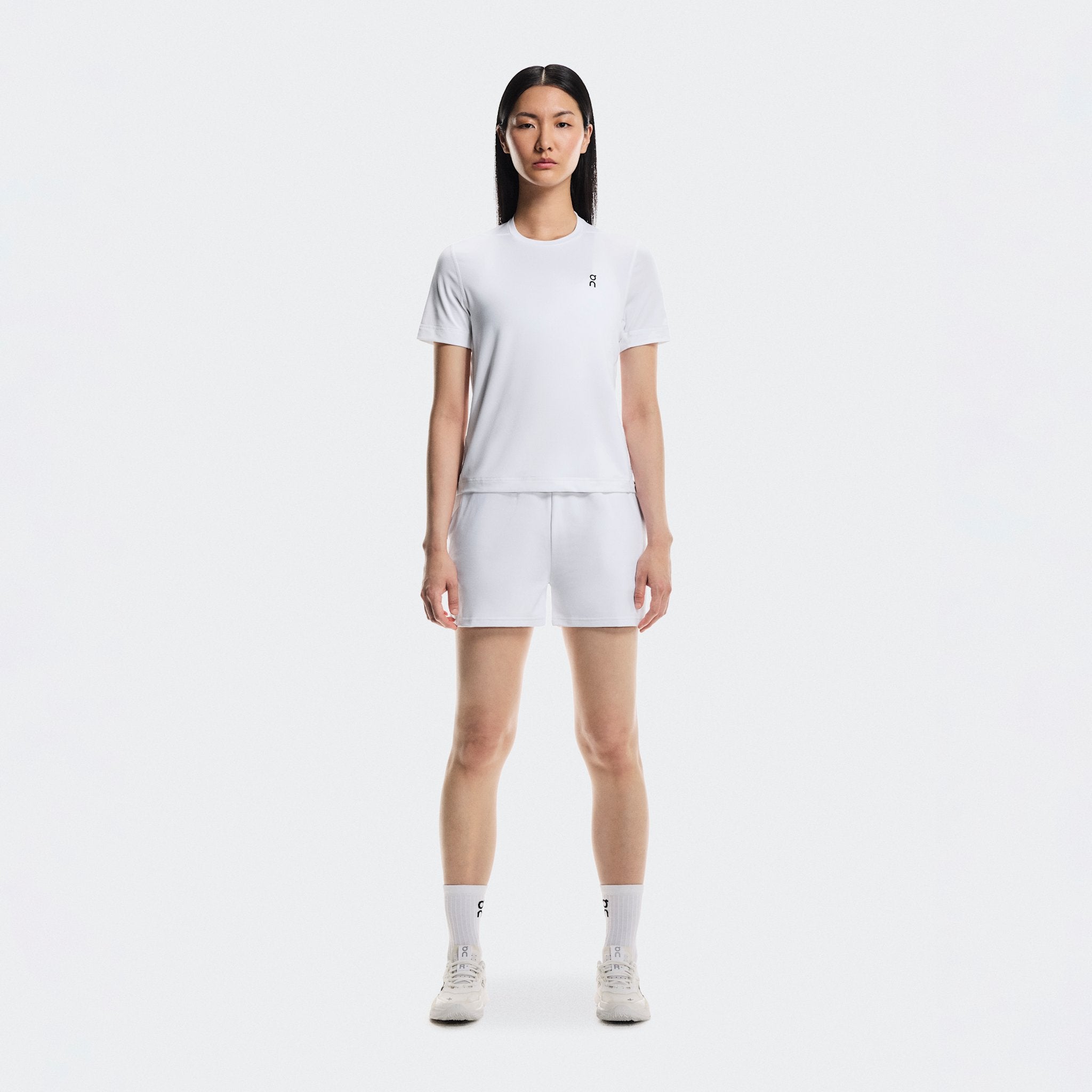 On Courtside Shorts White