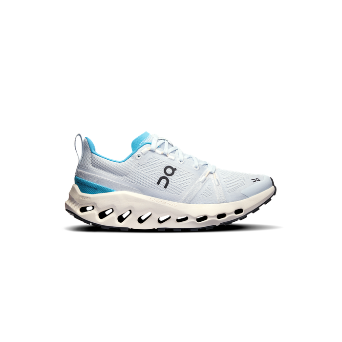 ON Running Women's Cloudsurfer Trail Arctic | Ivory
