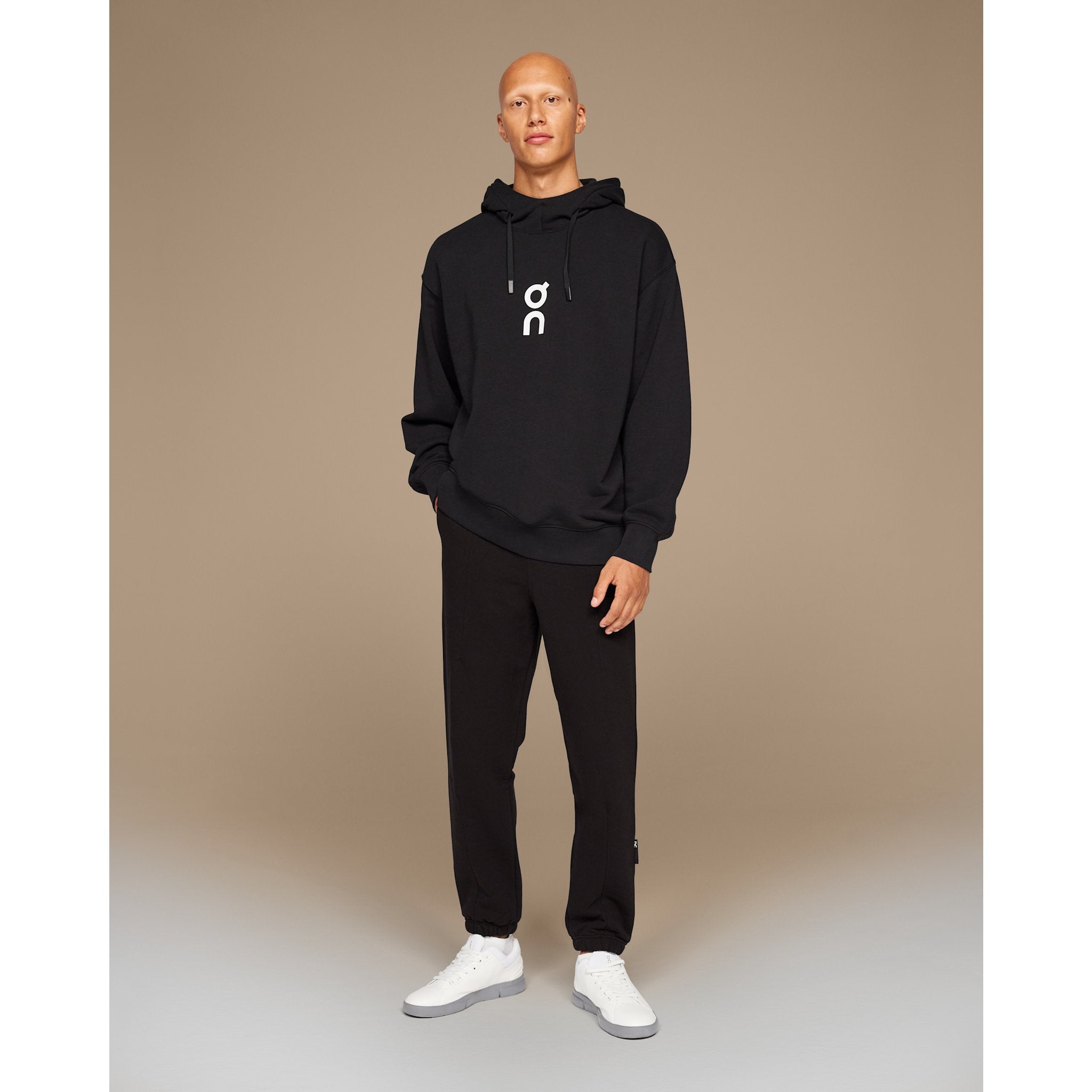 On Club Hoodie Black