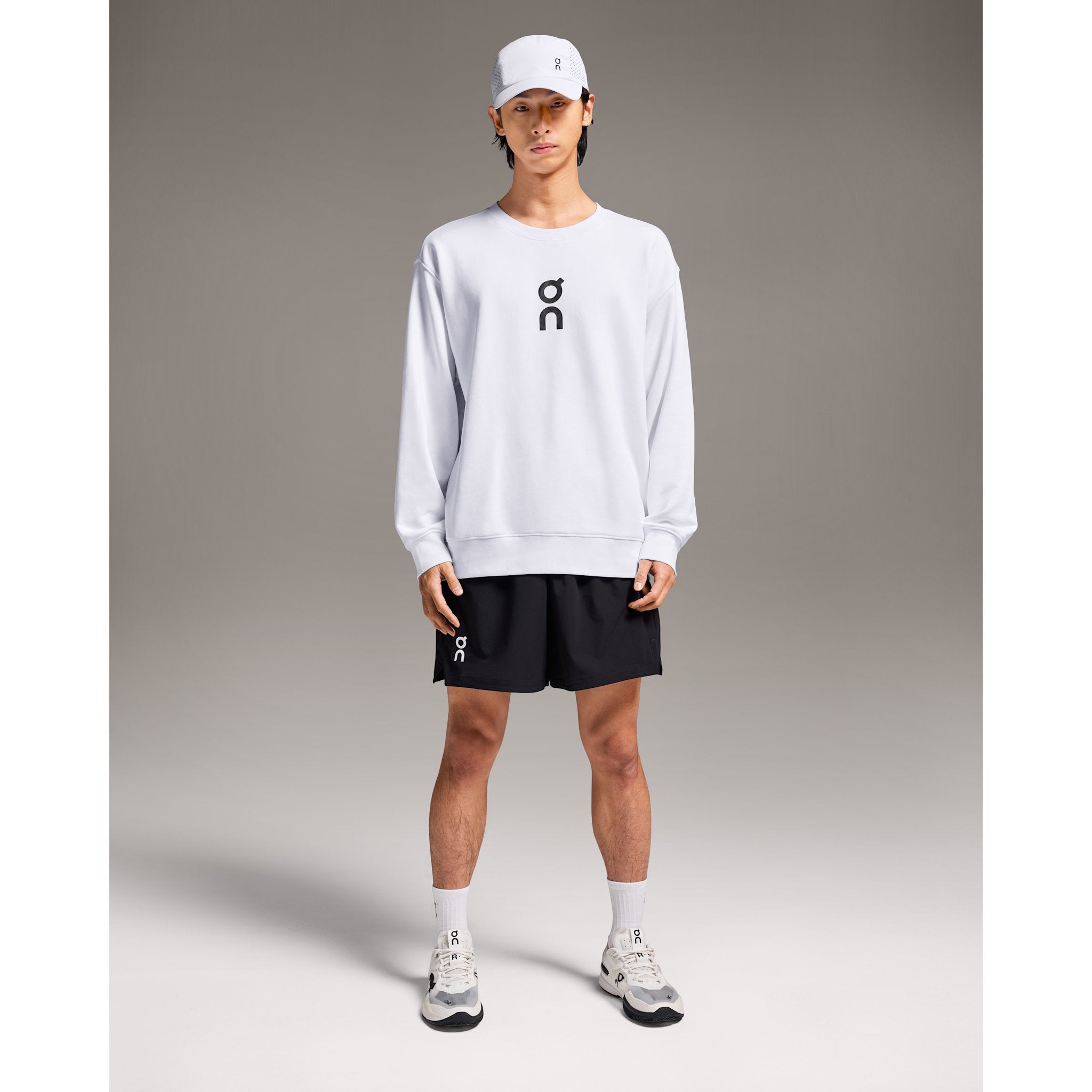 On Club Crew White