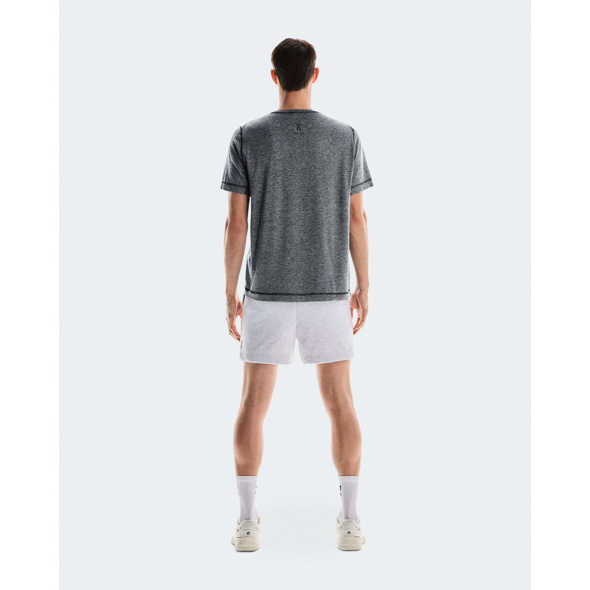 On Courtside-T Graphite
