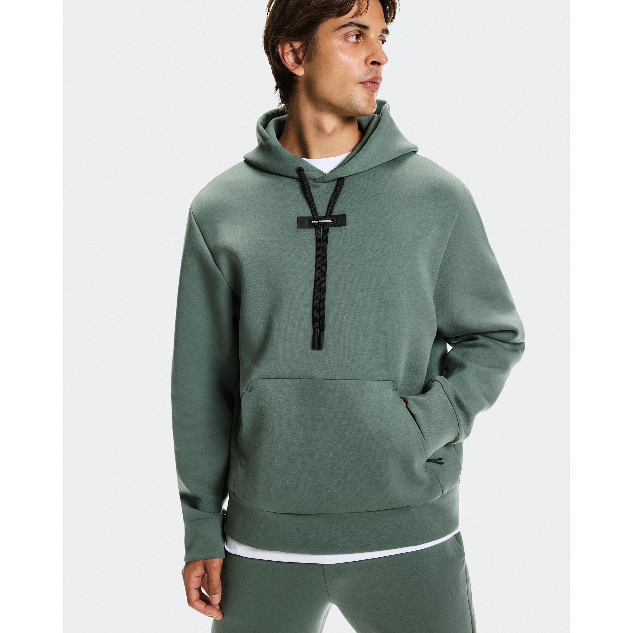 On Focus Tech Hoodie Olive