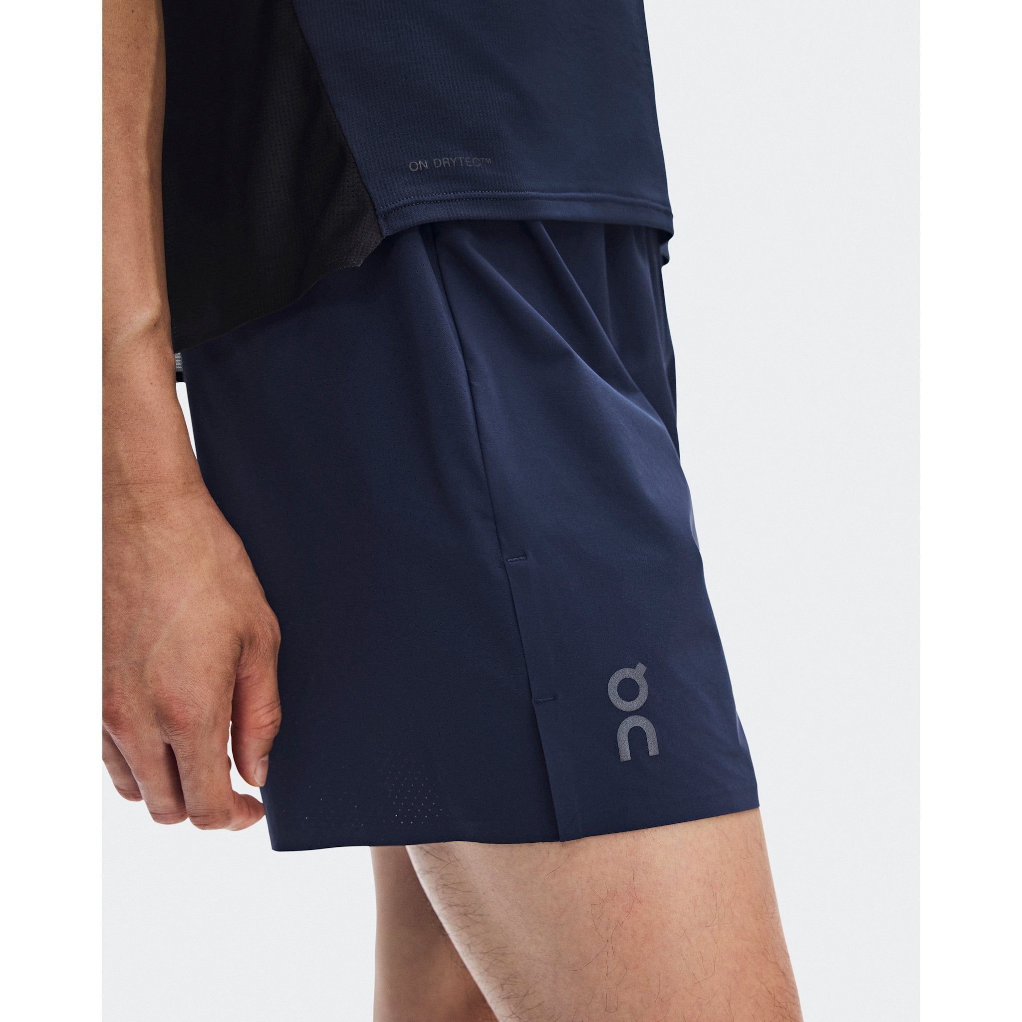 On 5" Performance Shorts Midnight