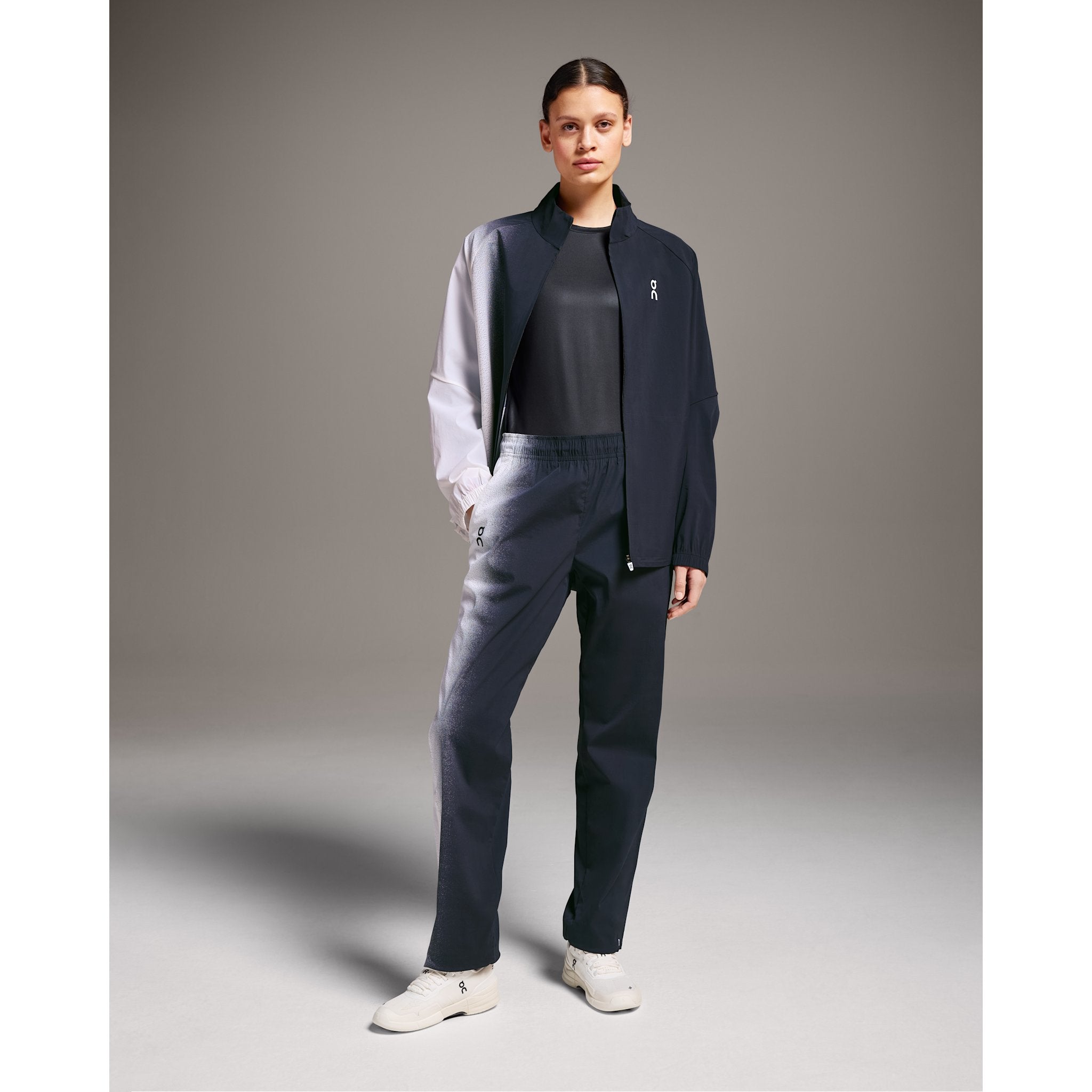 On Court Track Pants Black | White