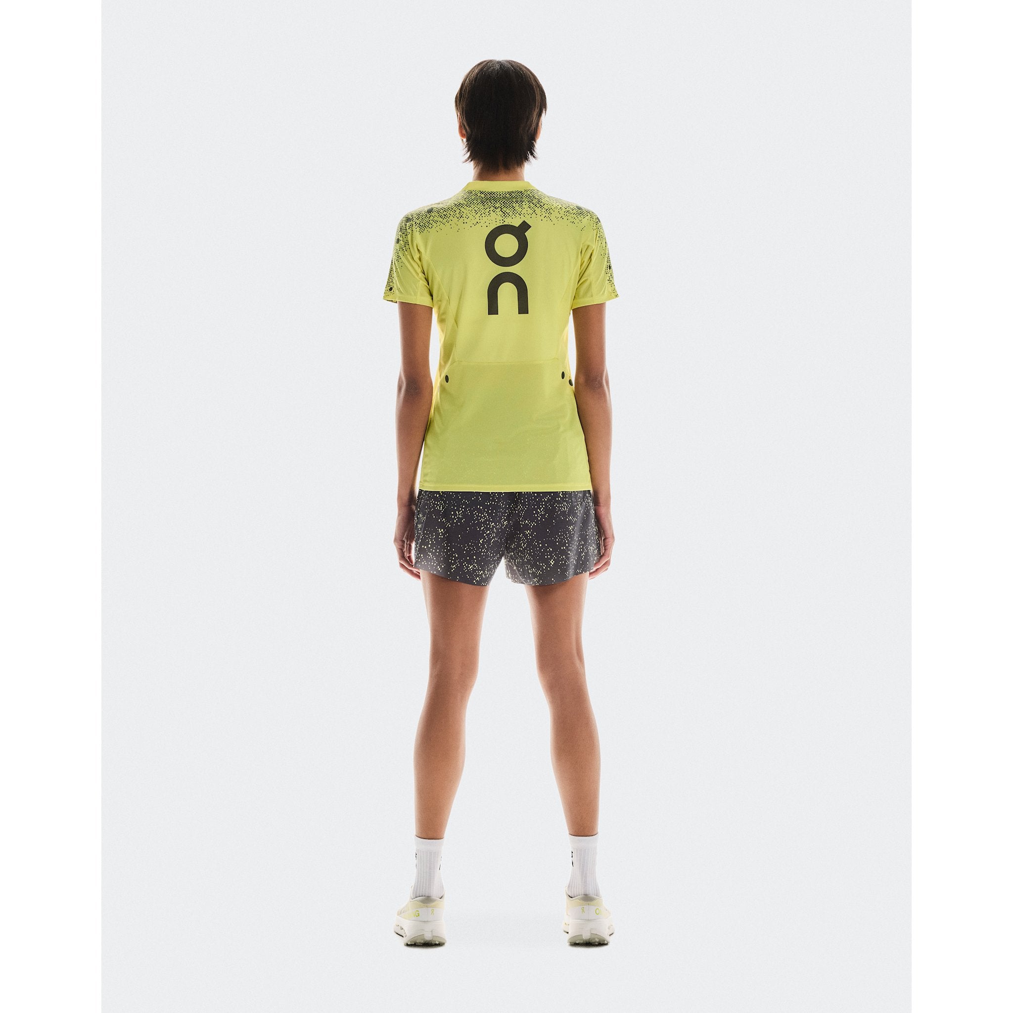 On Ultra Shorts Iron | Lime