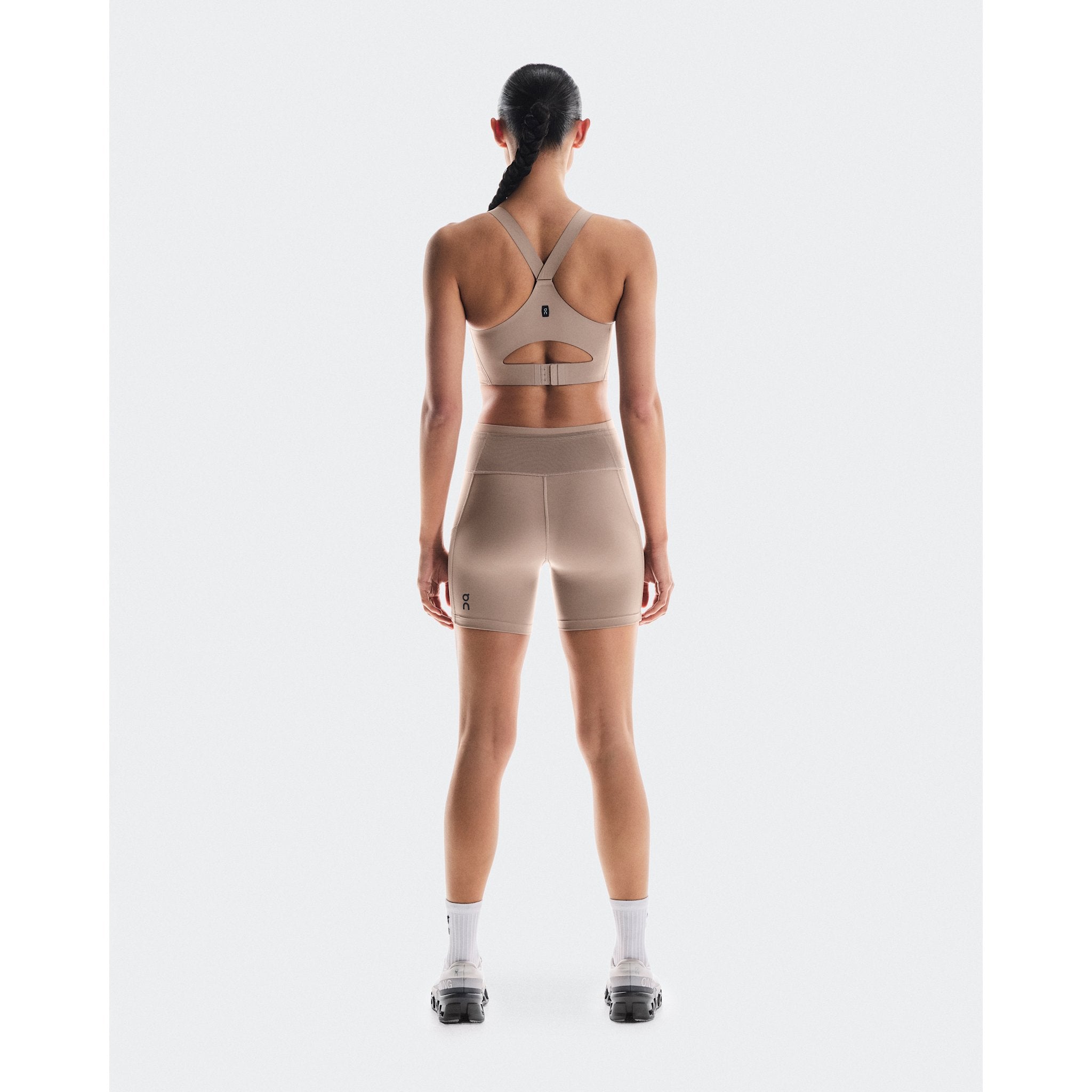 On Performance Short Tights Cinder