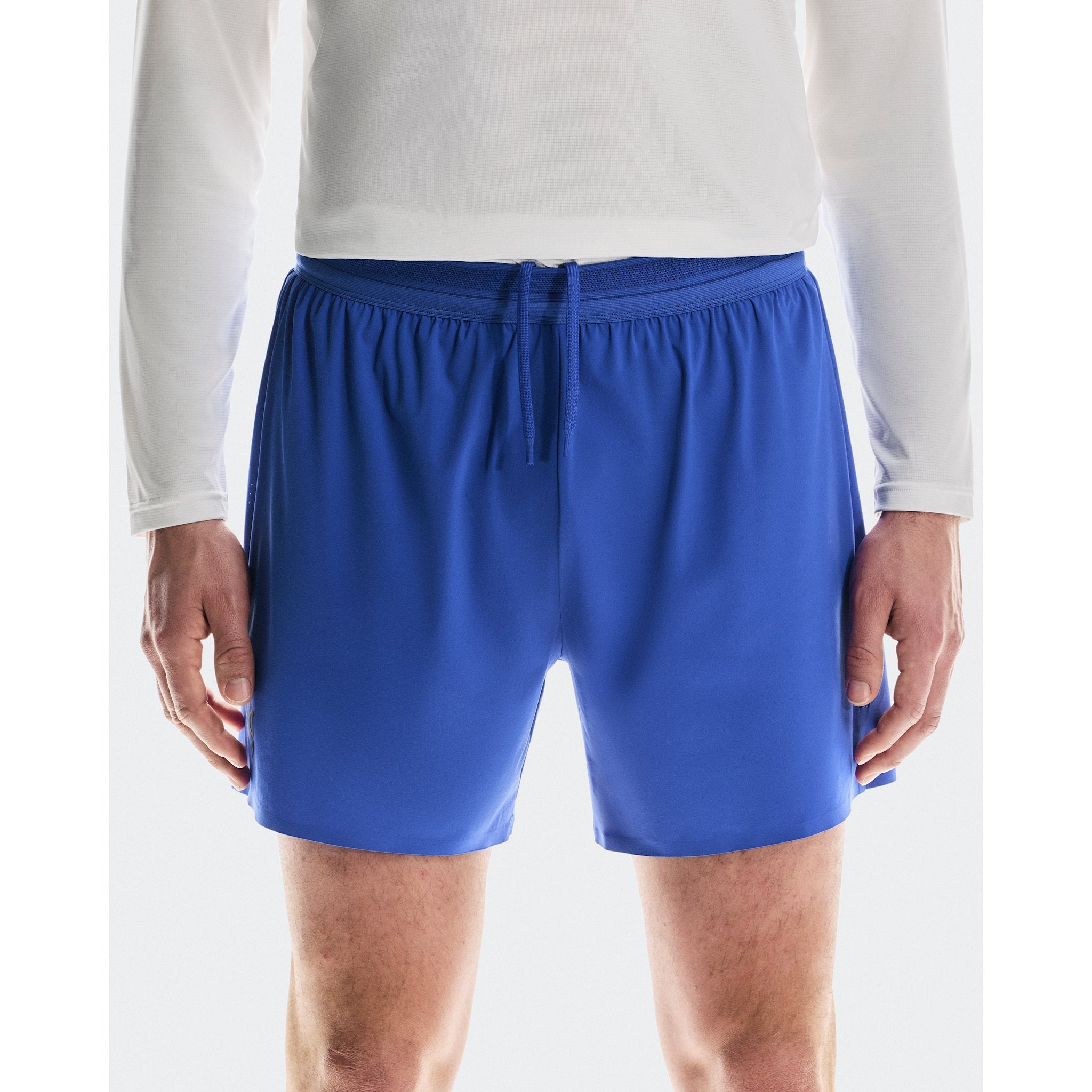 On 5" Performance Shorts Zaffre