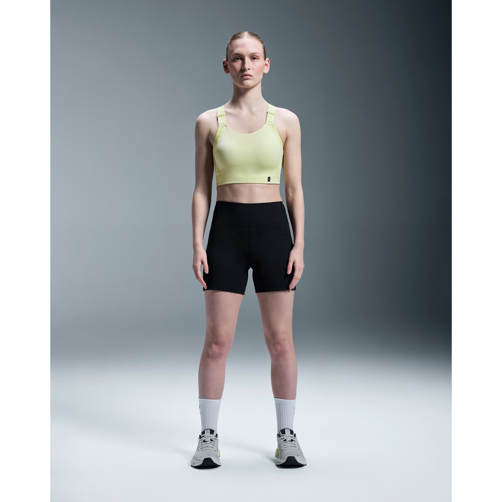 On Performance Flex Bra Hay