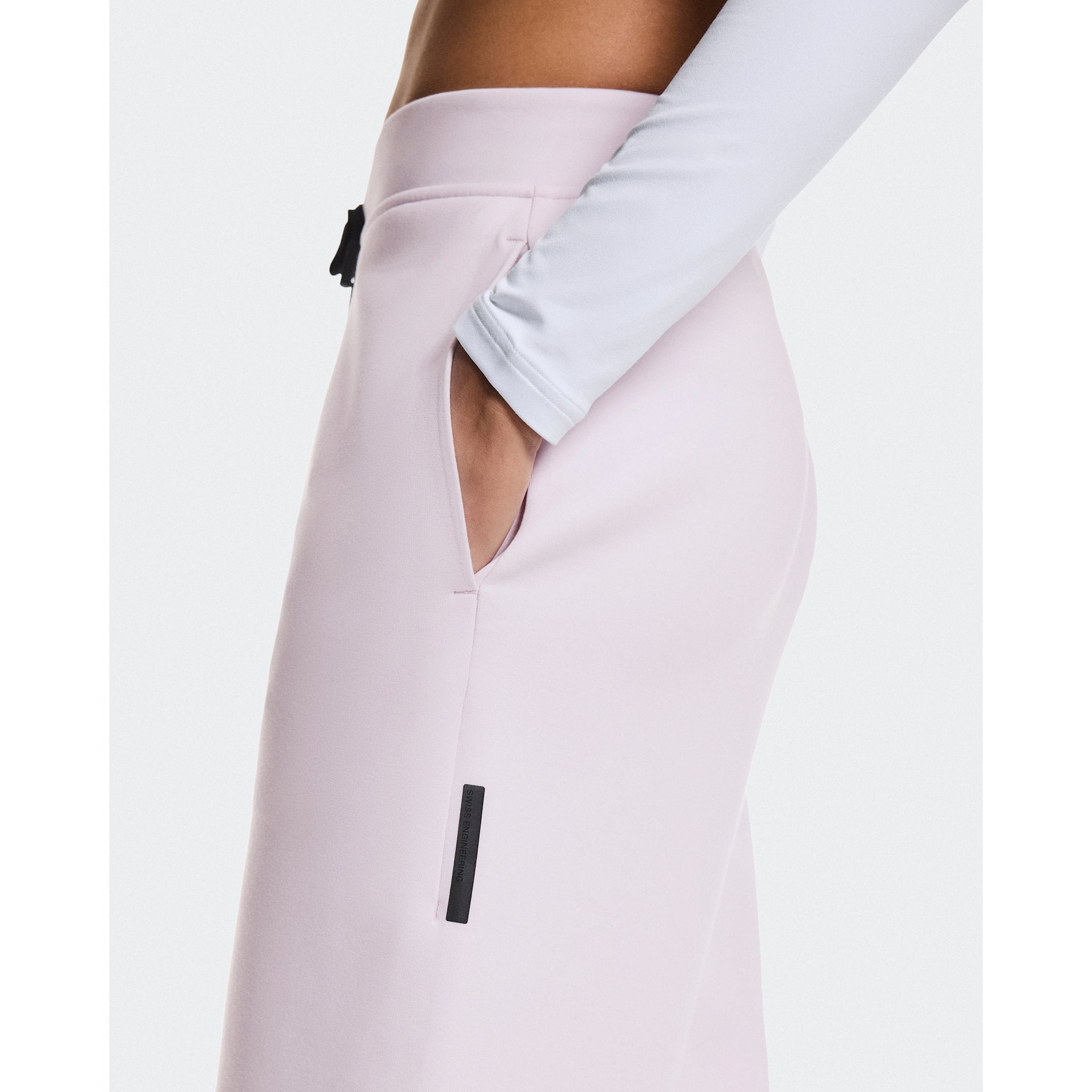 On Focus Tech Sweatpants Orchid
