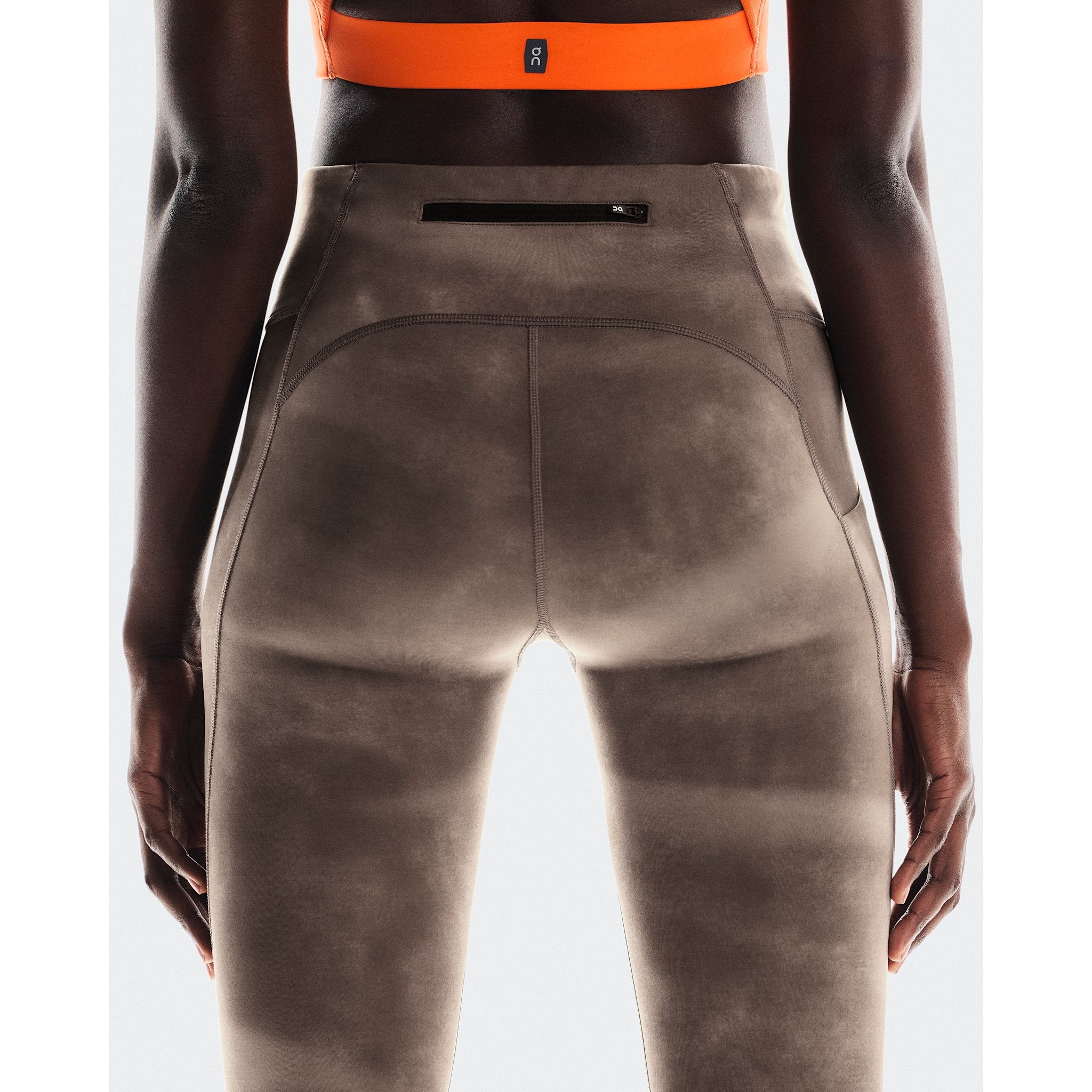 On Performance Tight 7/8 AOP Cinder