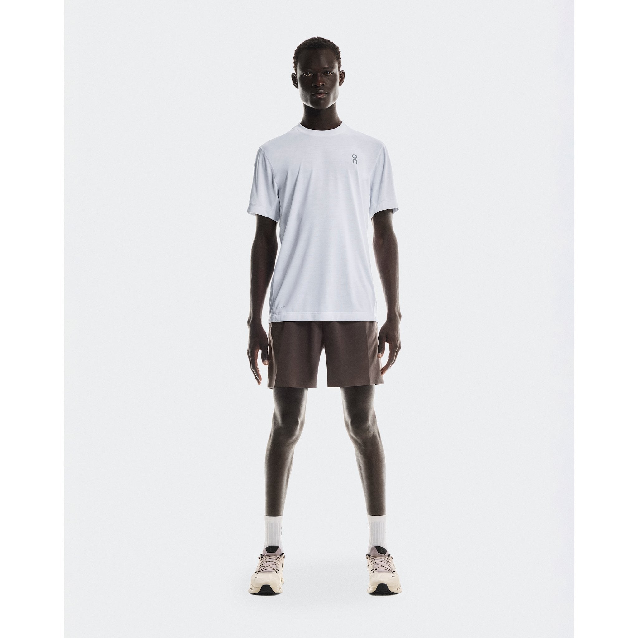 On Focus Shorts Pebble