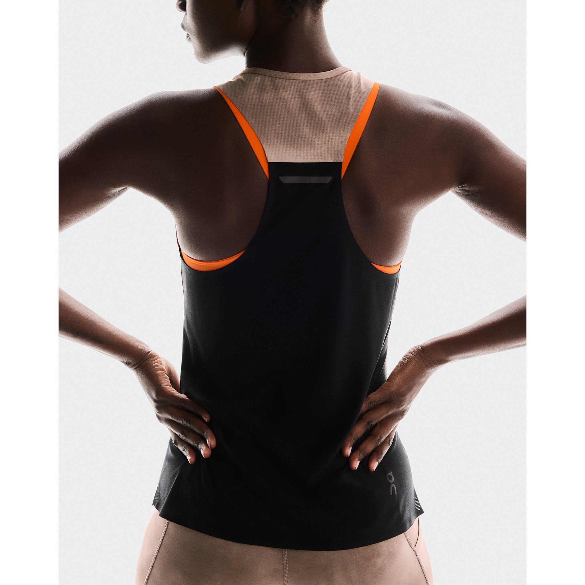 On Performance Tank AOP Cinder | Black