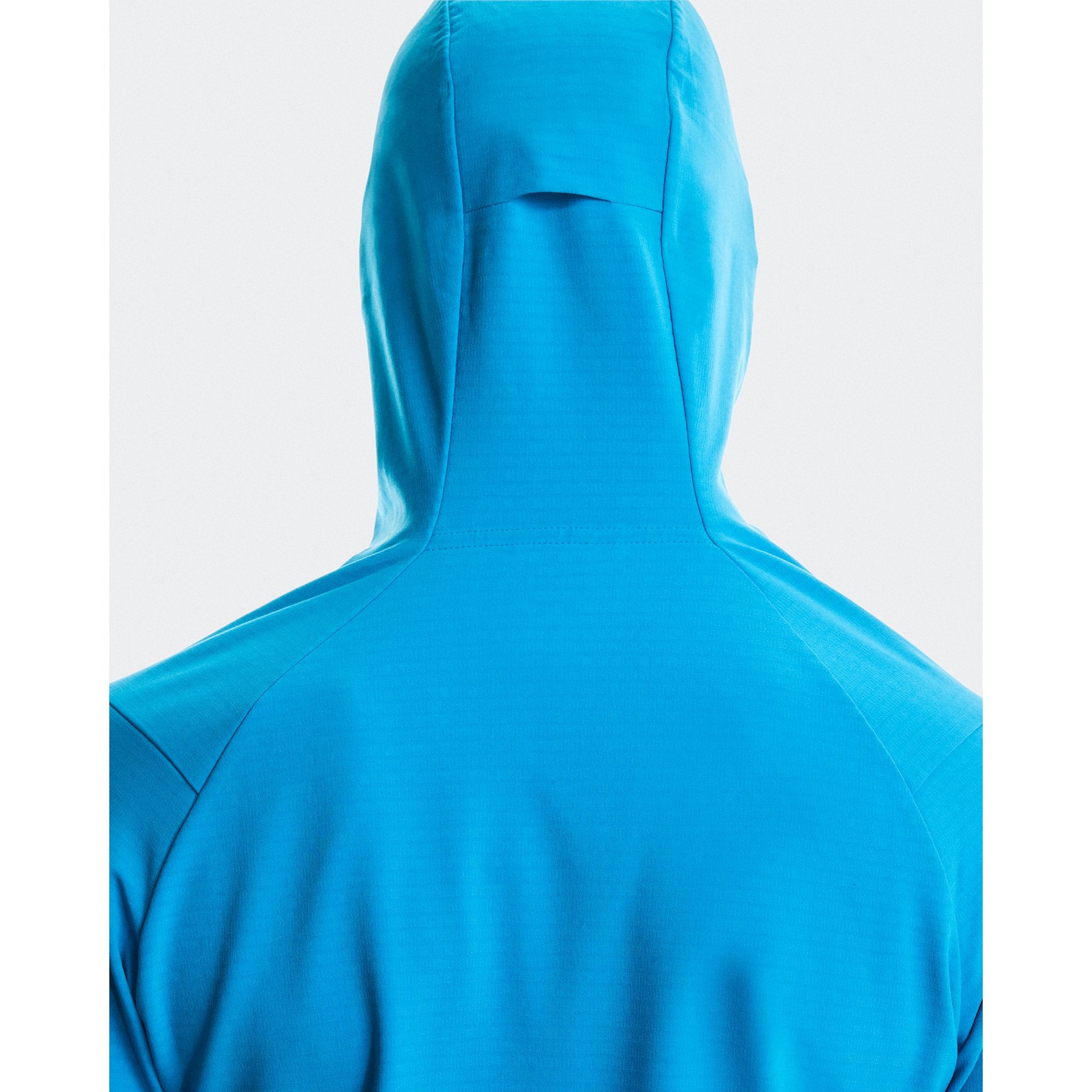 On Pace Hoodie Malibu