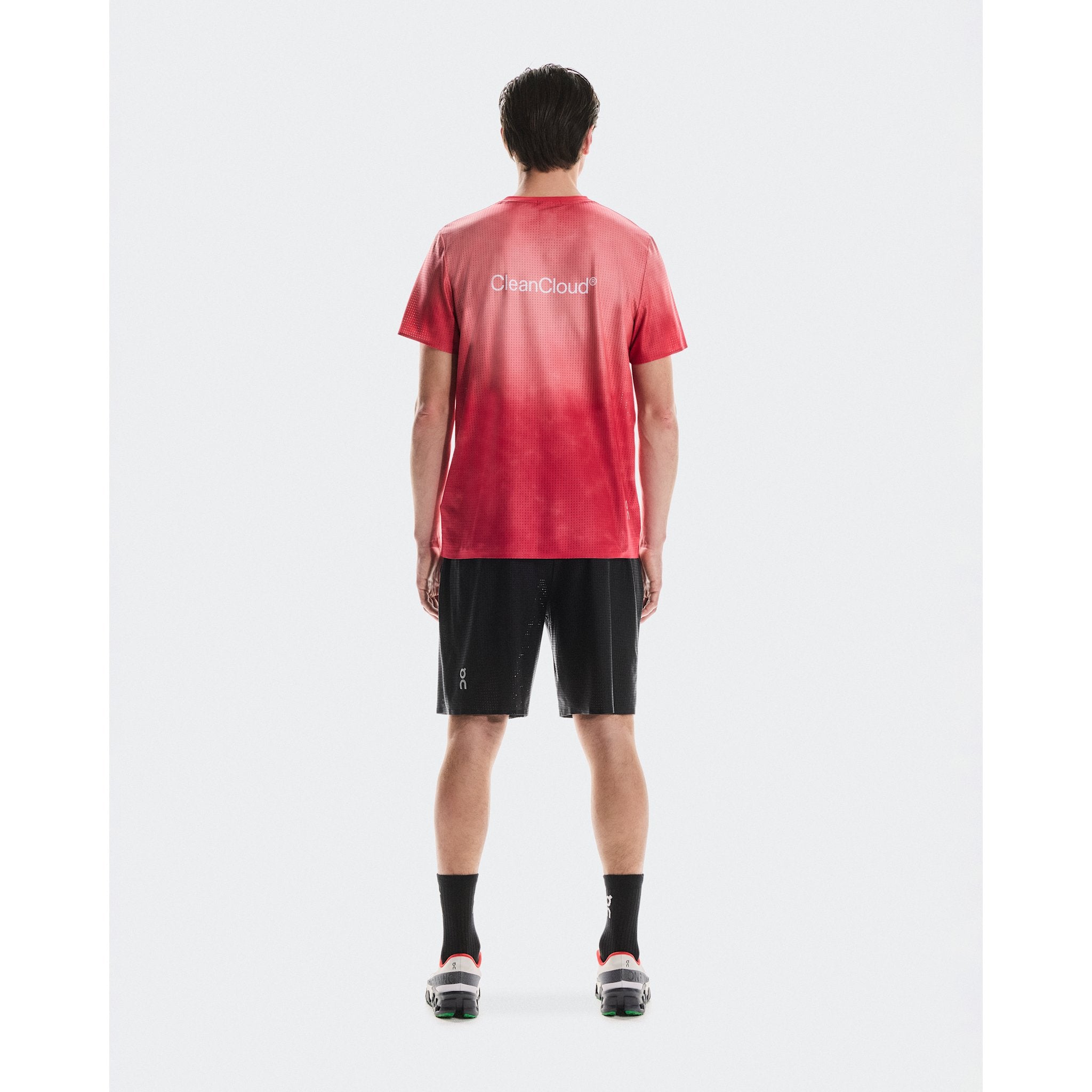 On Pace Mesh Shorts Black
