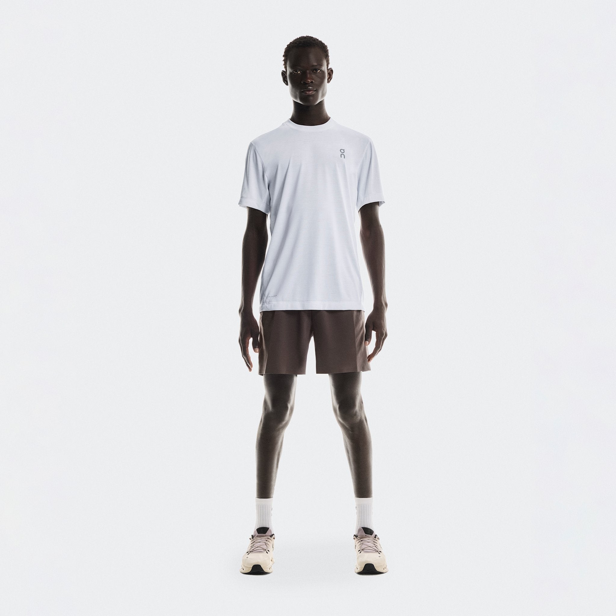 On Focus Shorts Pebble