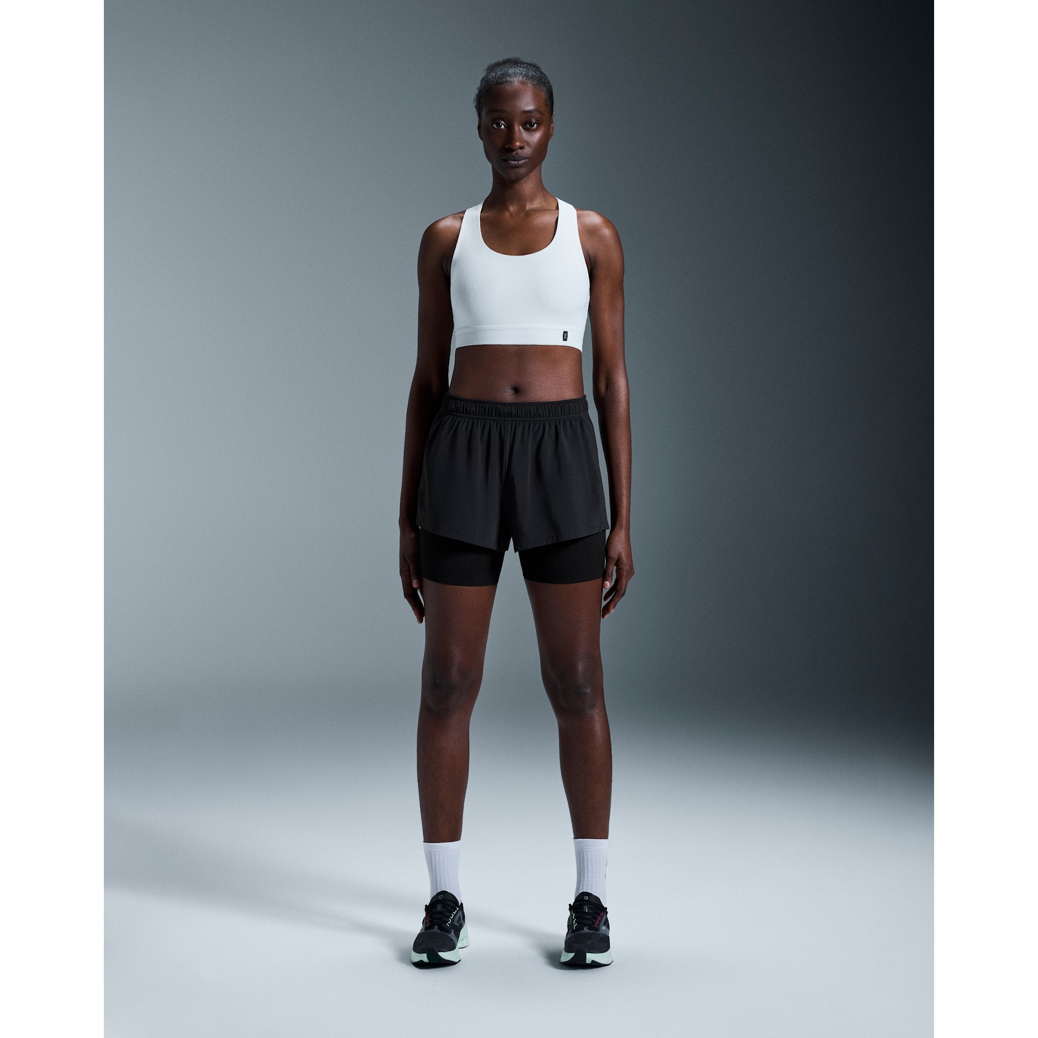 On Pace Bra Undyed-White | Black