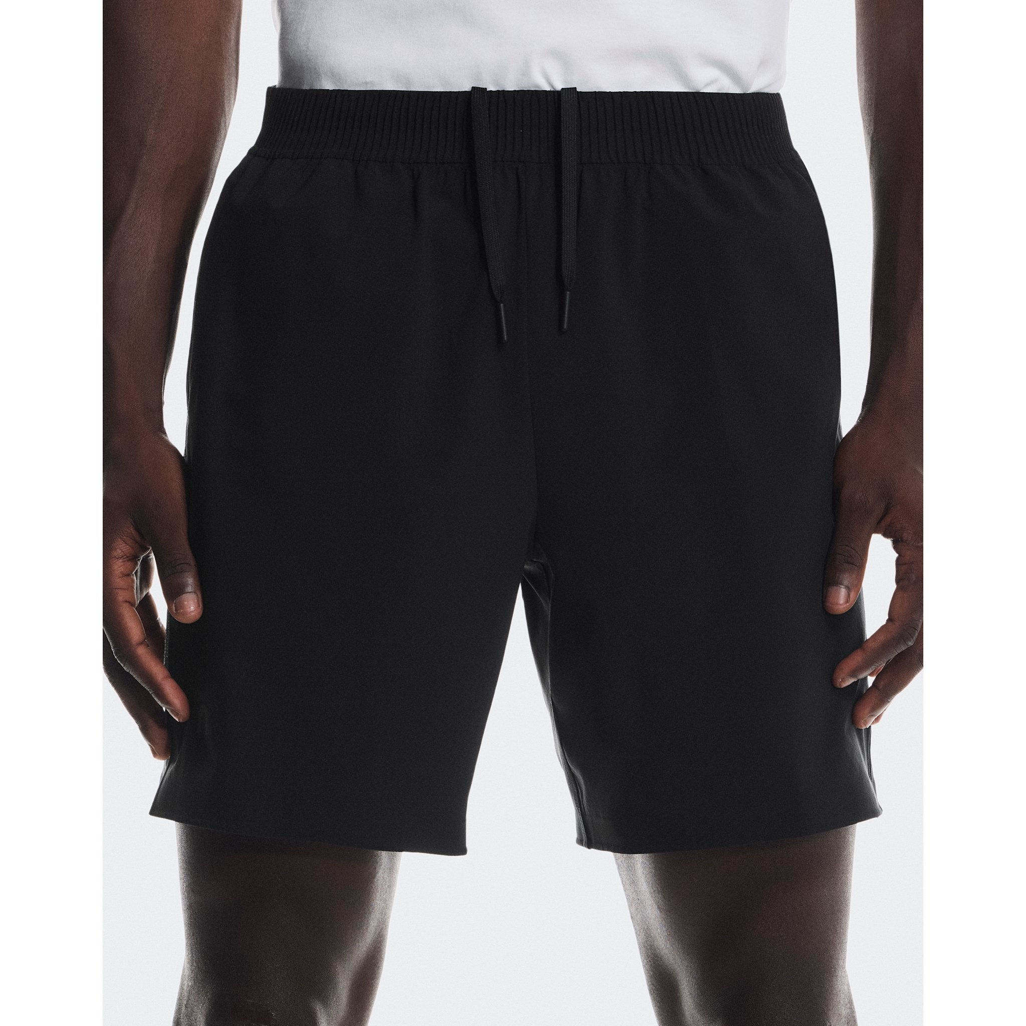On Focus Shorts Black