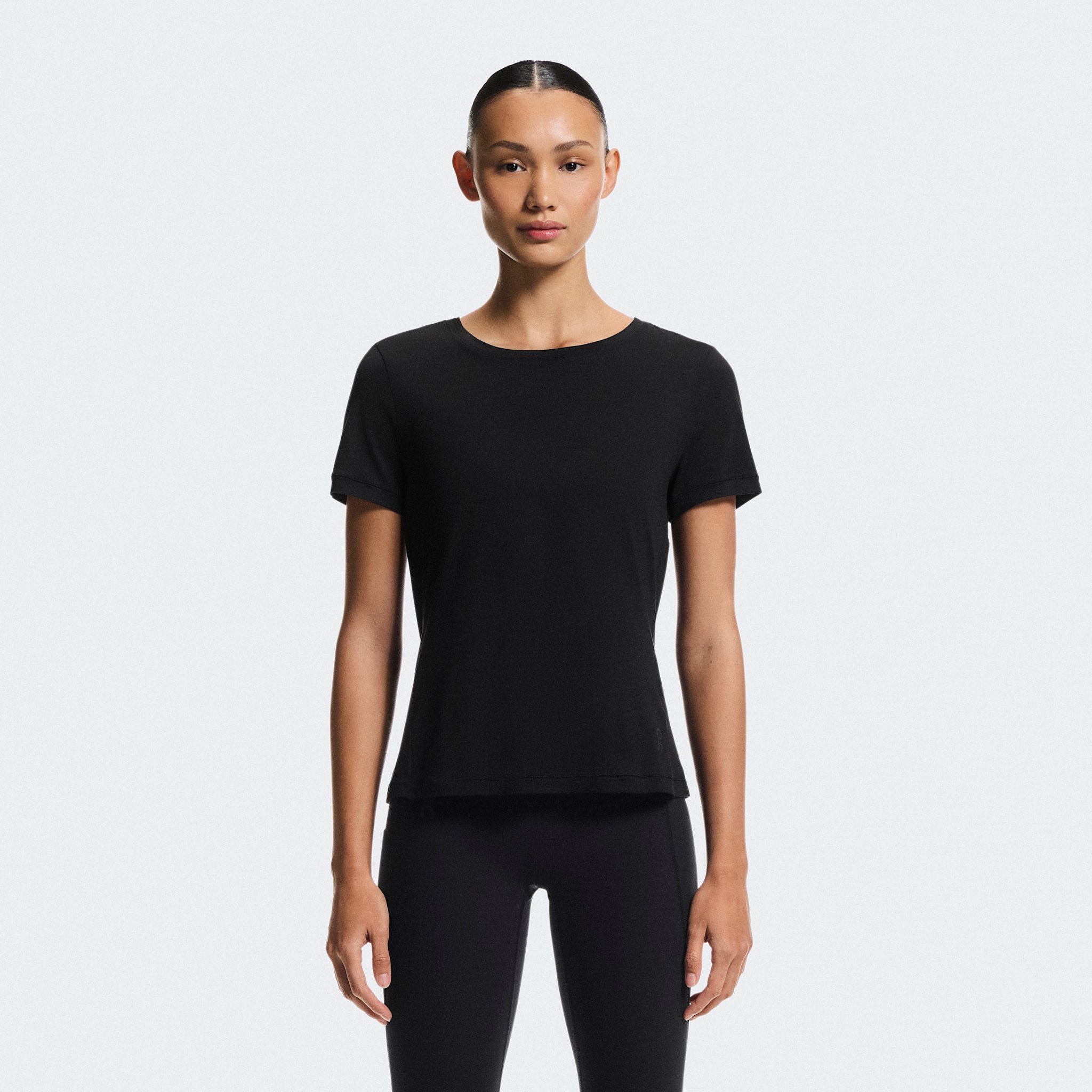 On Studio-T Black