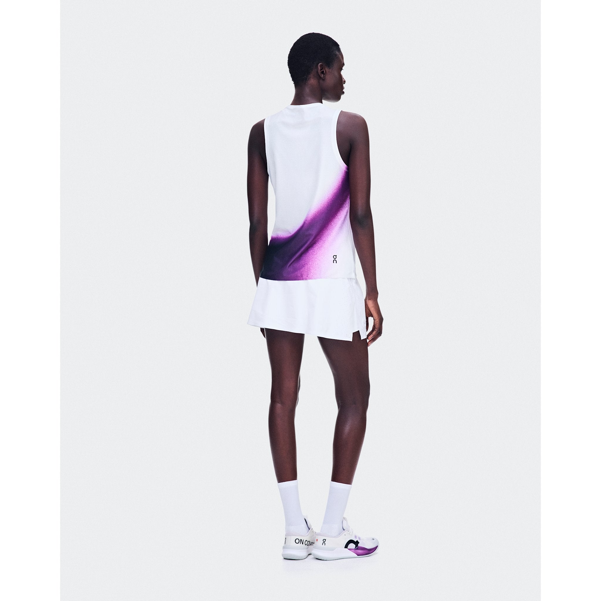 On Court Tank Swing White | Cassis