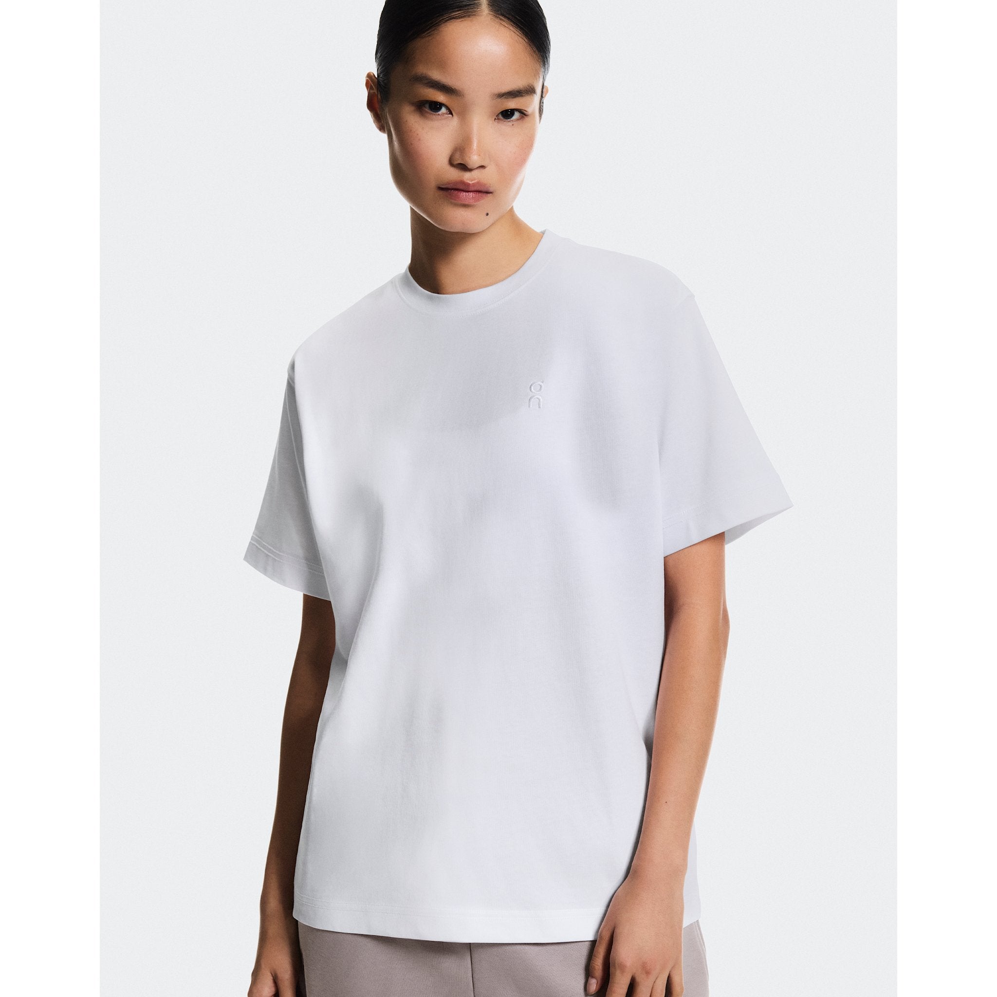 On Club Collective-T White