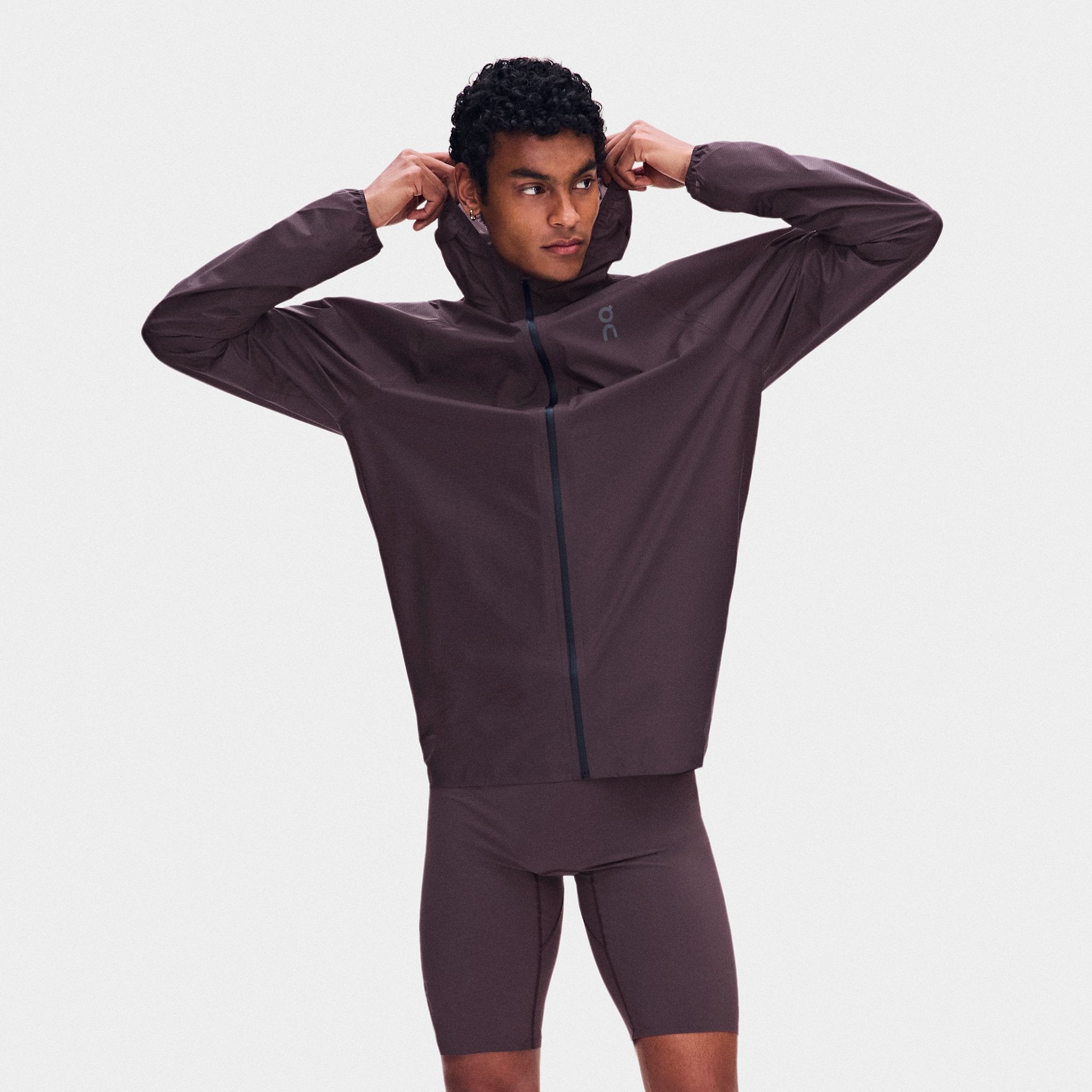 On Ultra Jacket Urchin