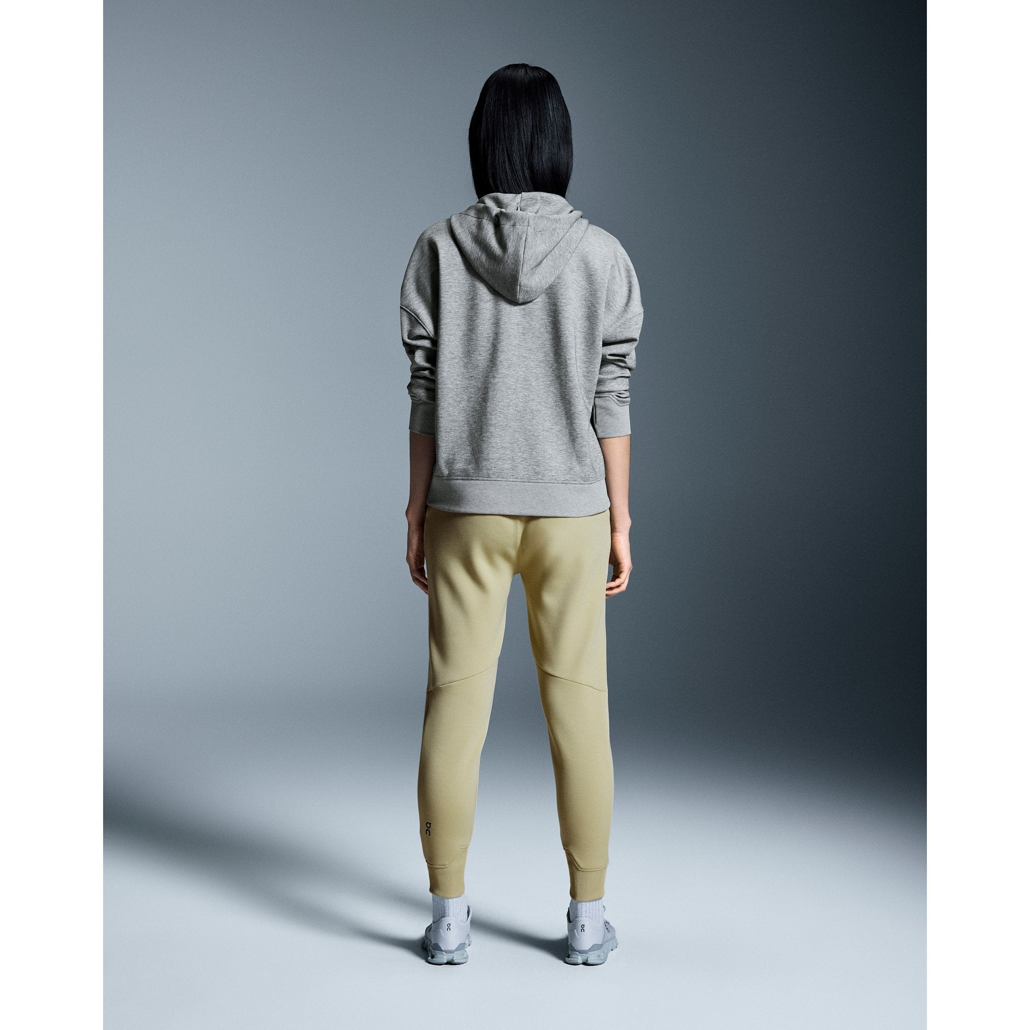 On Sweat Pants Caper