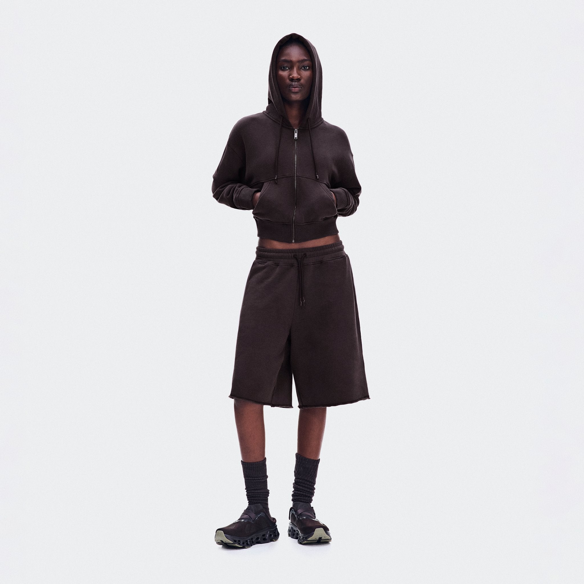 On Club Collective Short FKA Espresso