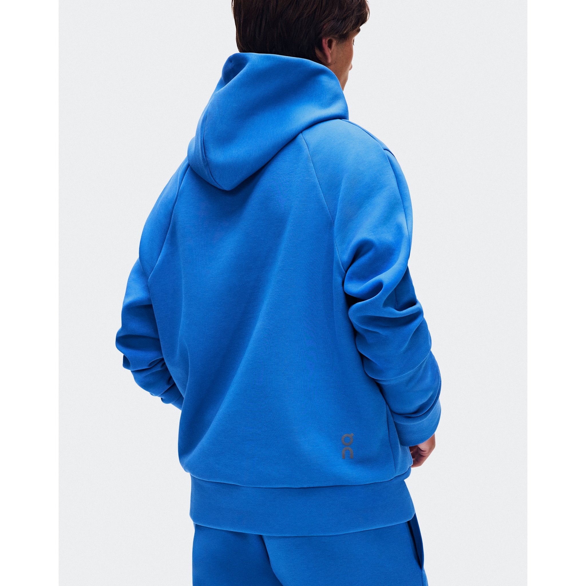 On Focus Tech Hoodie Jay