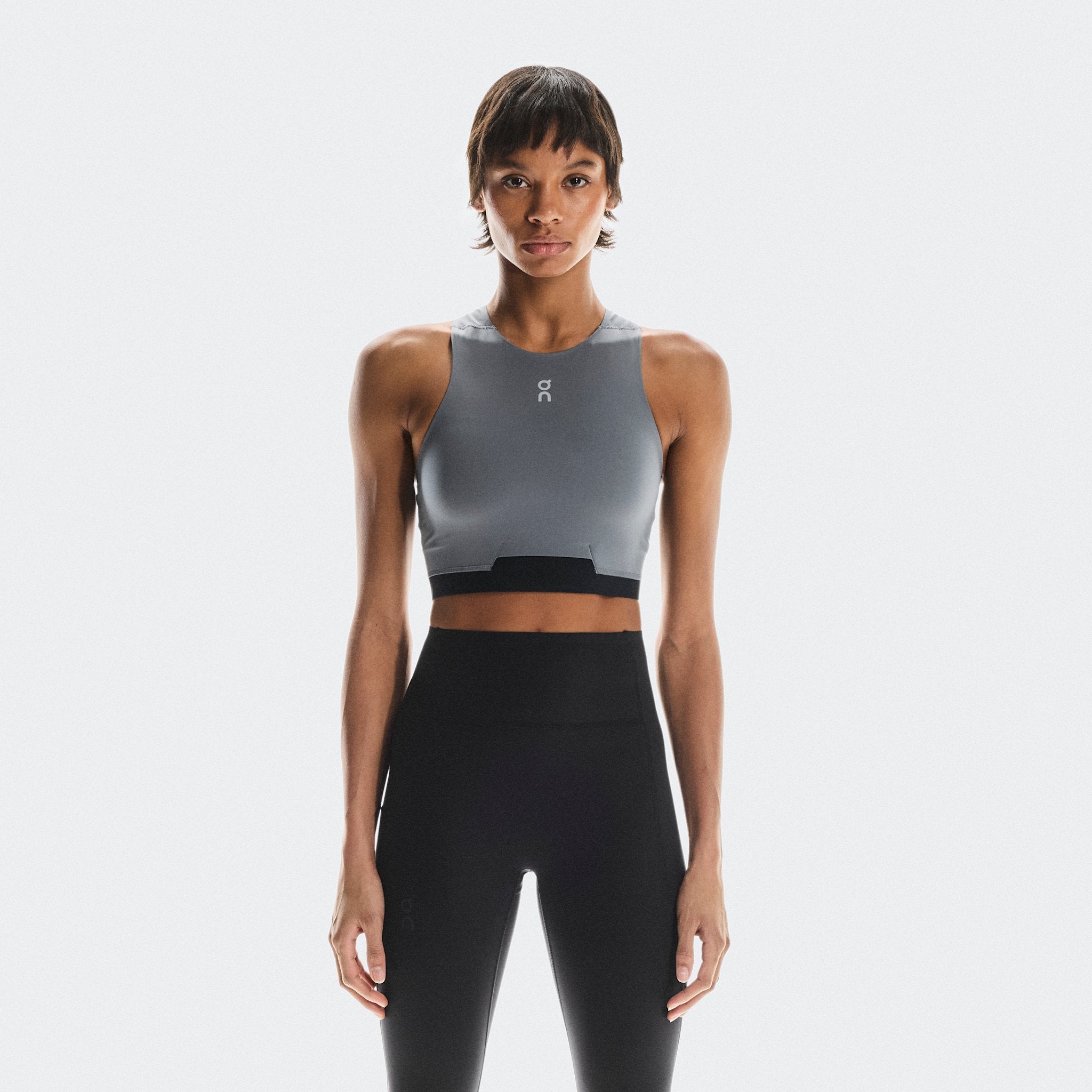 On Train 2-in-1 Crop Obsidian