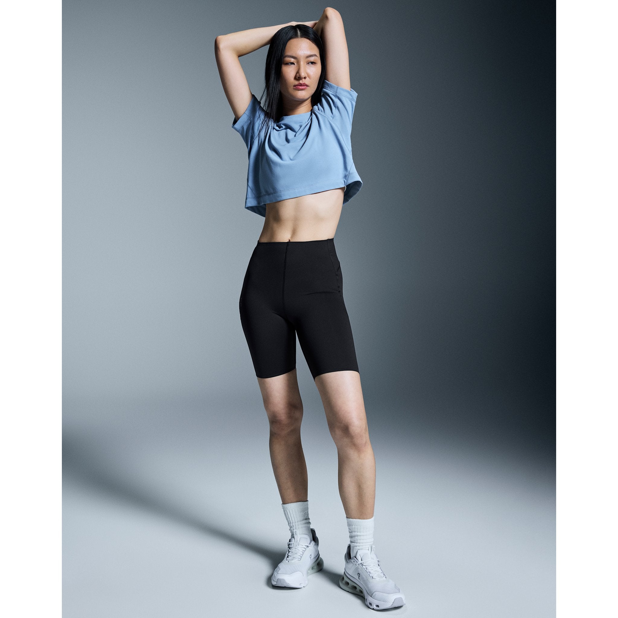 On Train-T Crop Chambray